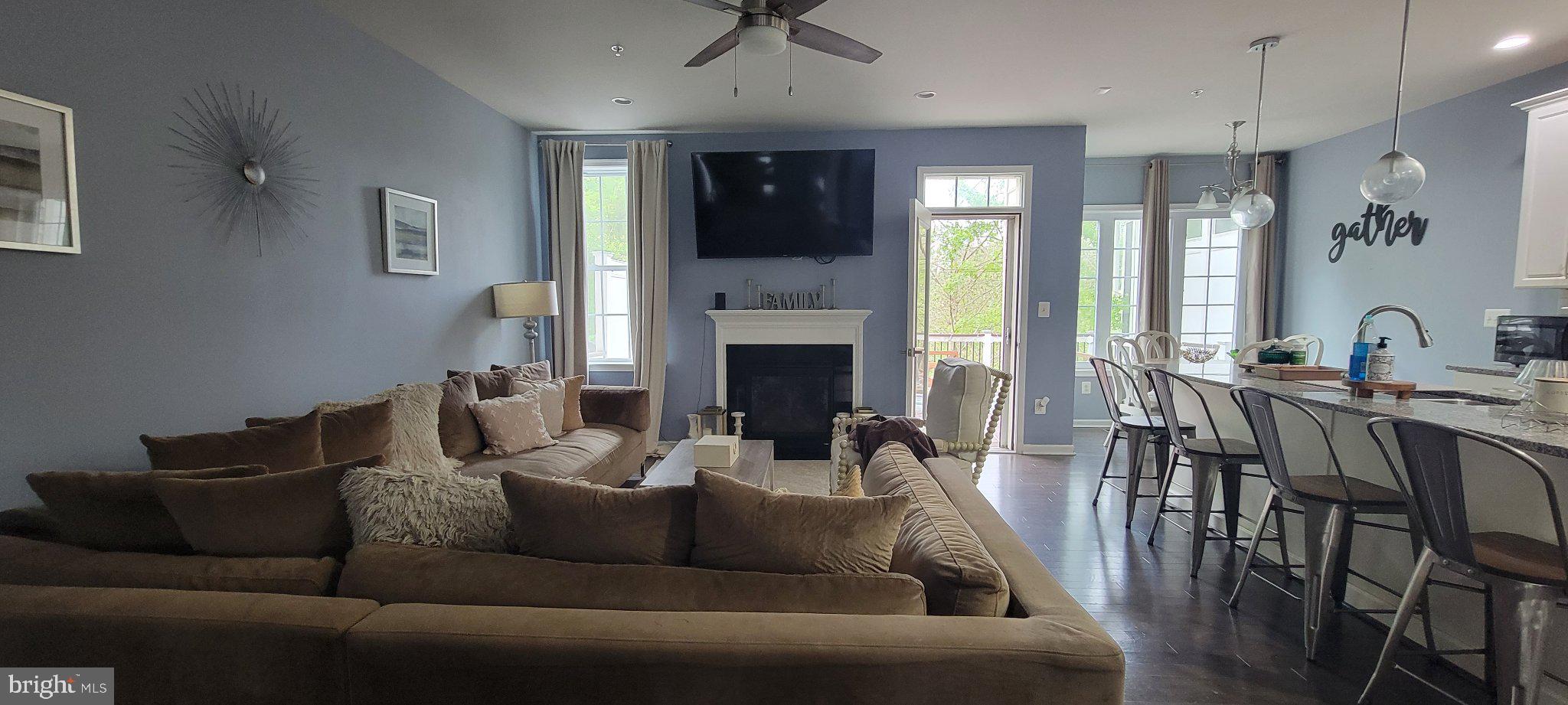 10716 FLYING CHANGE COURT