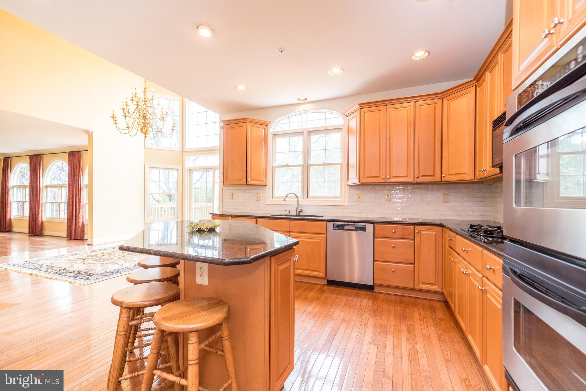 DARK HOLLOW - Residential