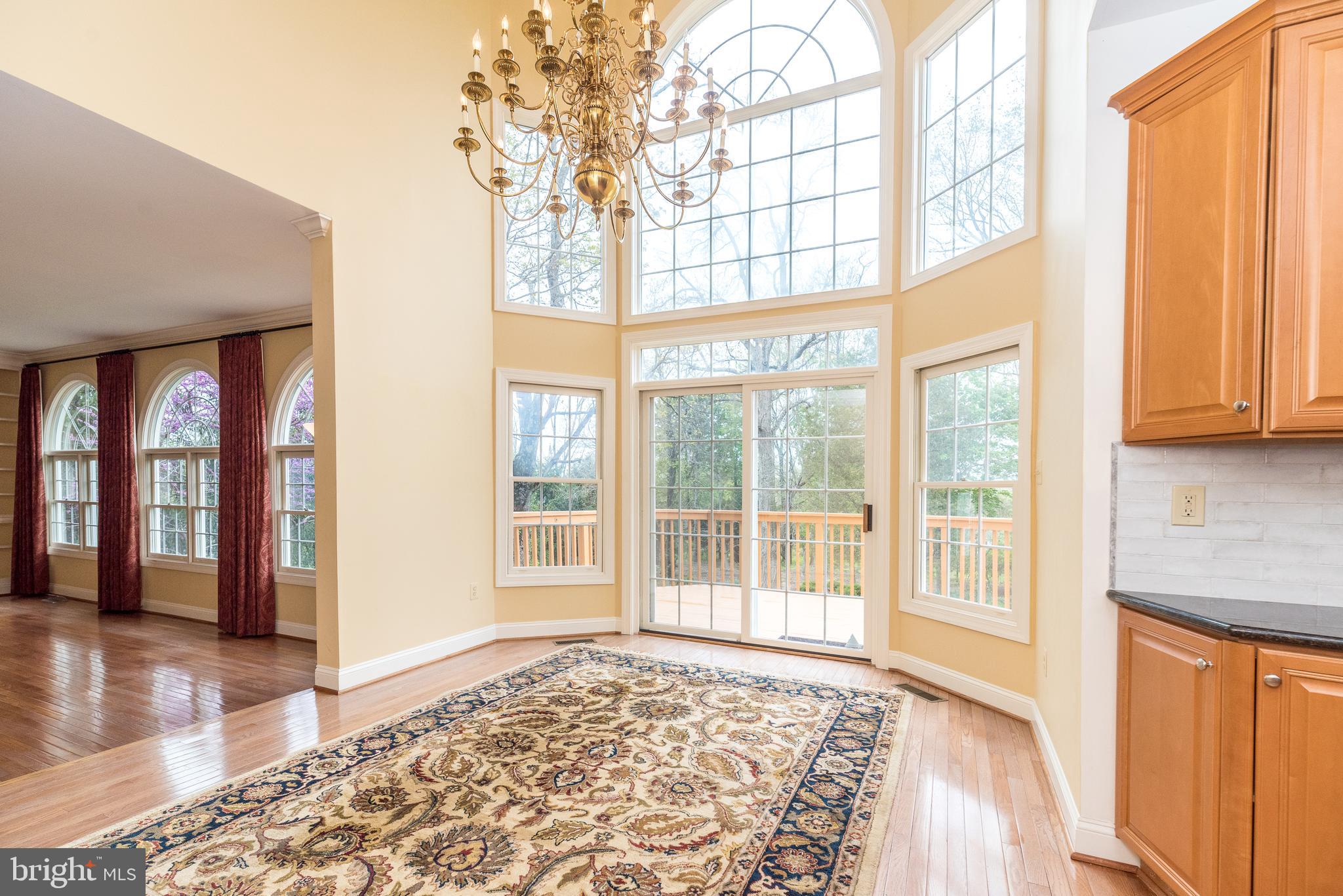 DARK HOLLOW - Residential