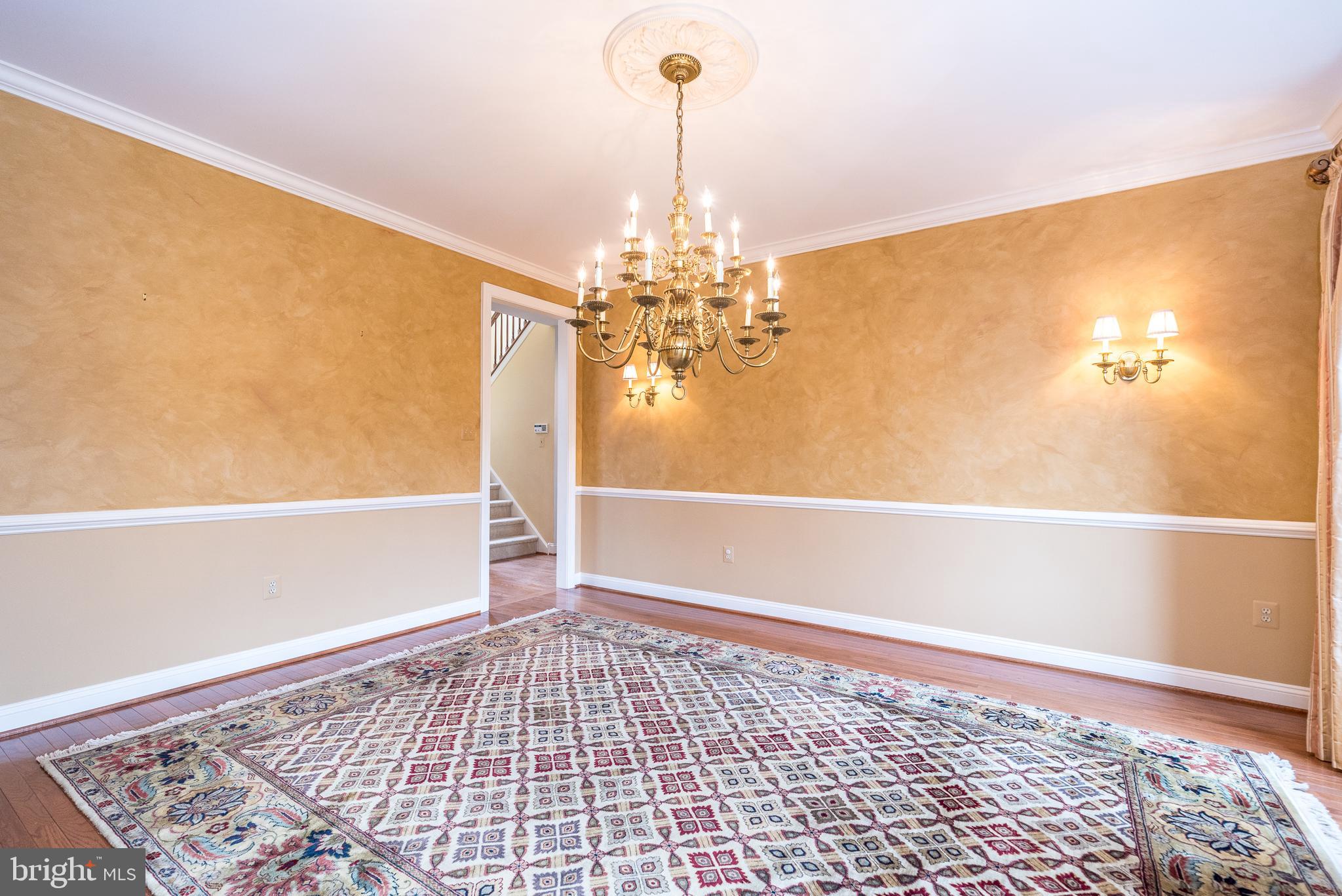 DARK HOLLOW - Residential