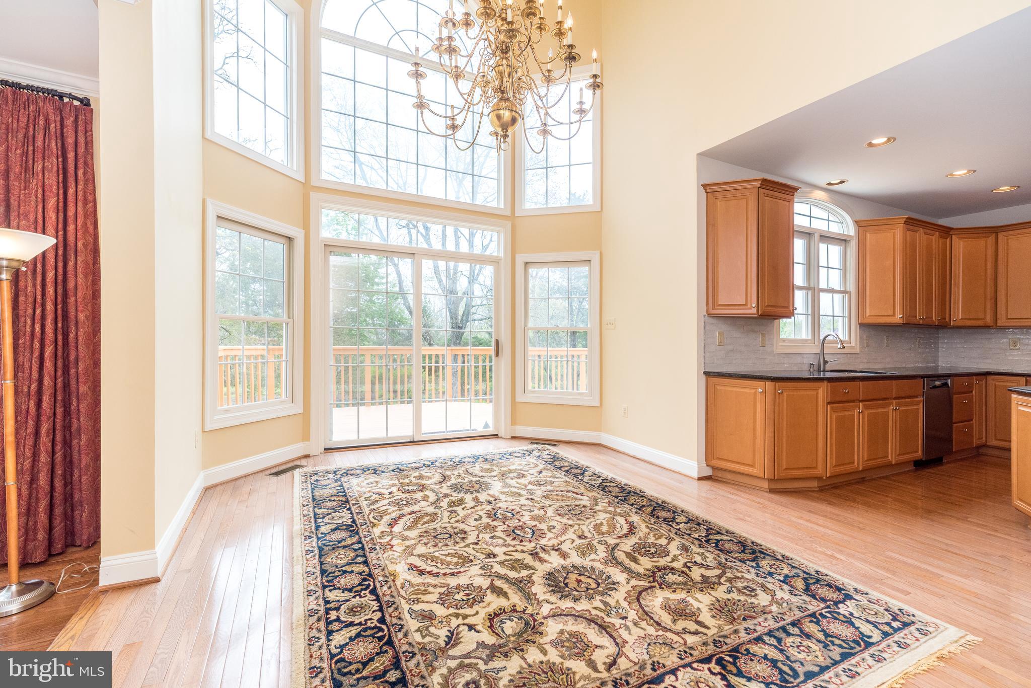 DARK HOLLOW - Residential