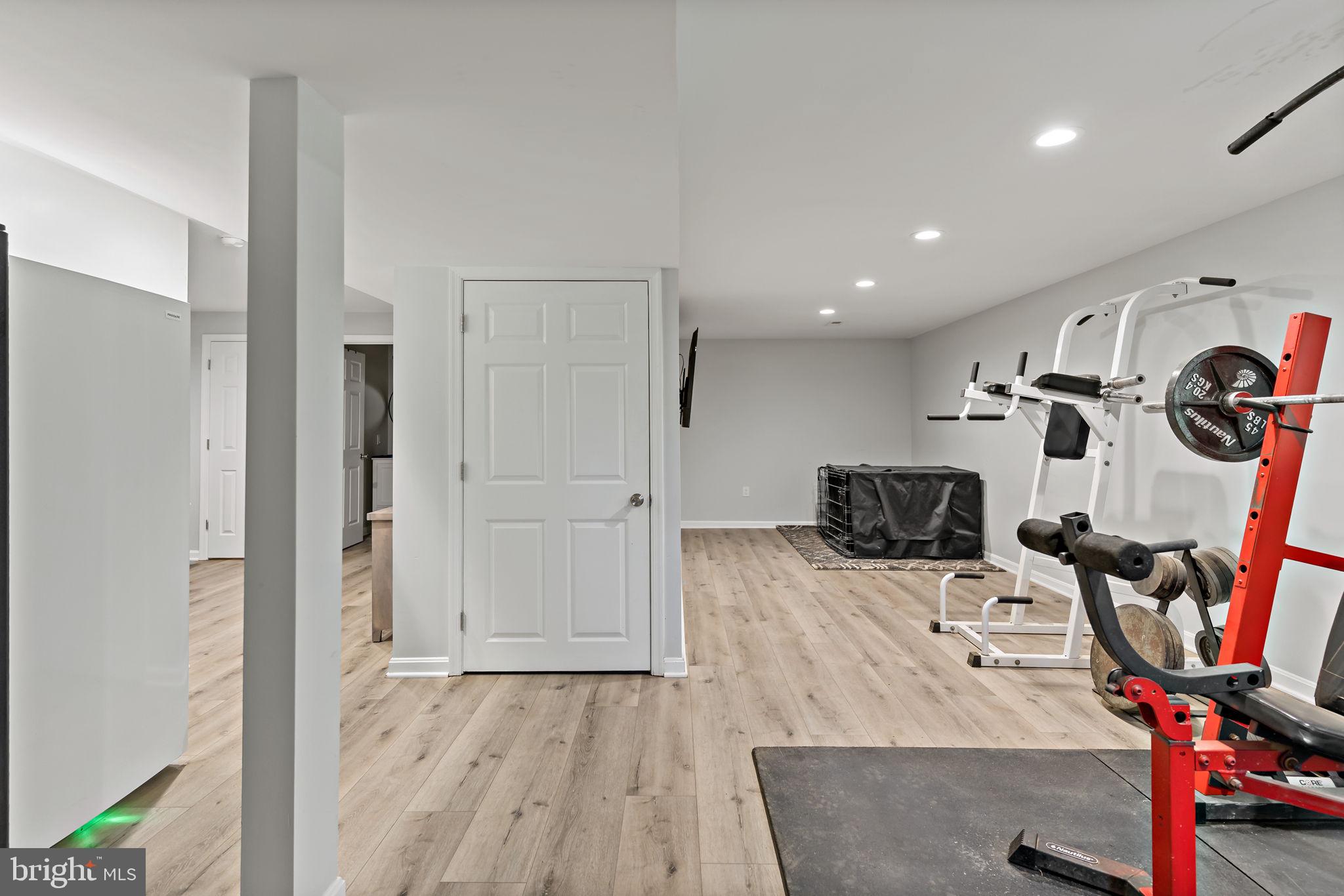 CAMERON ACRES - Residential