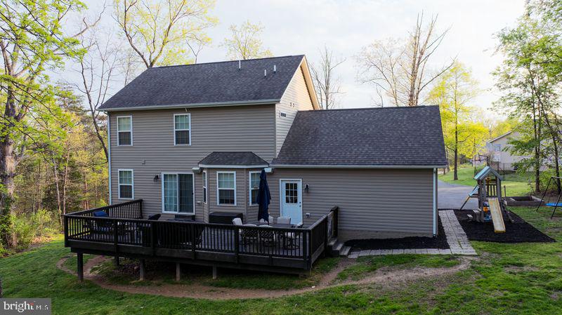 CAMERON ACRES - Residential