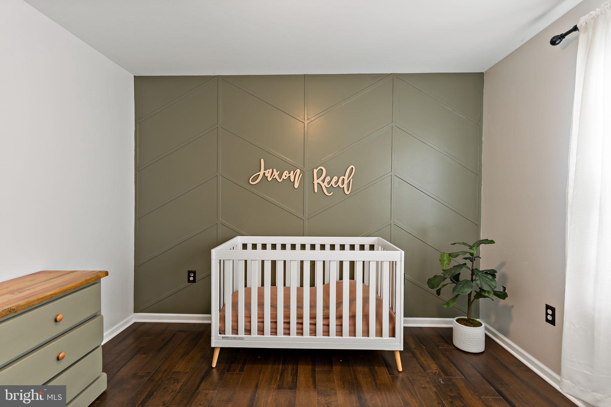 CAMERON ACRES - Residential