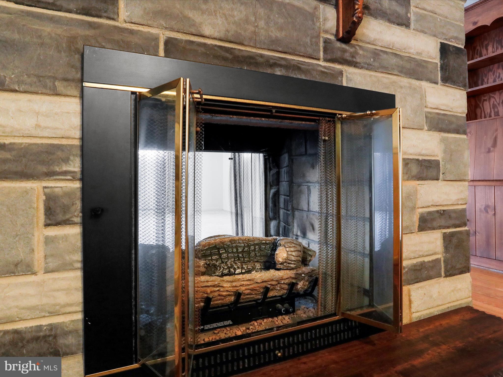 LITTLE RUN ACRES - Residential