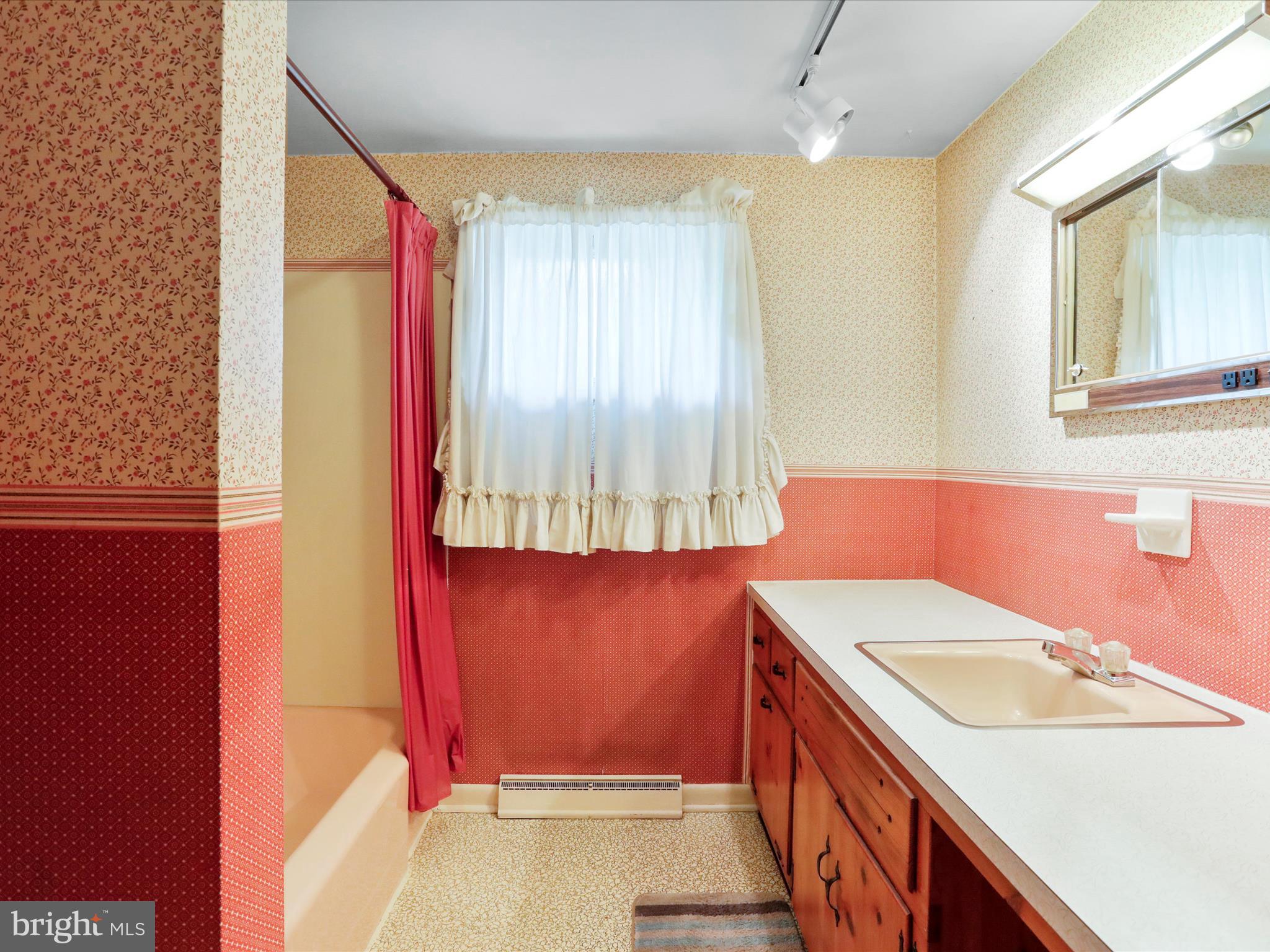 LITTLE RUN ACRES - Residential