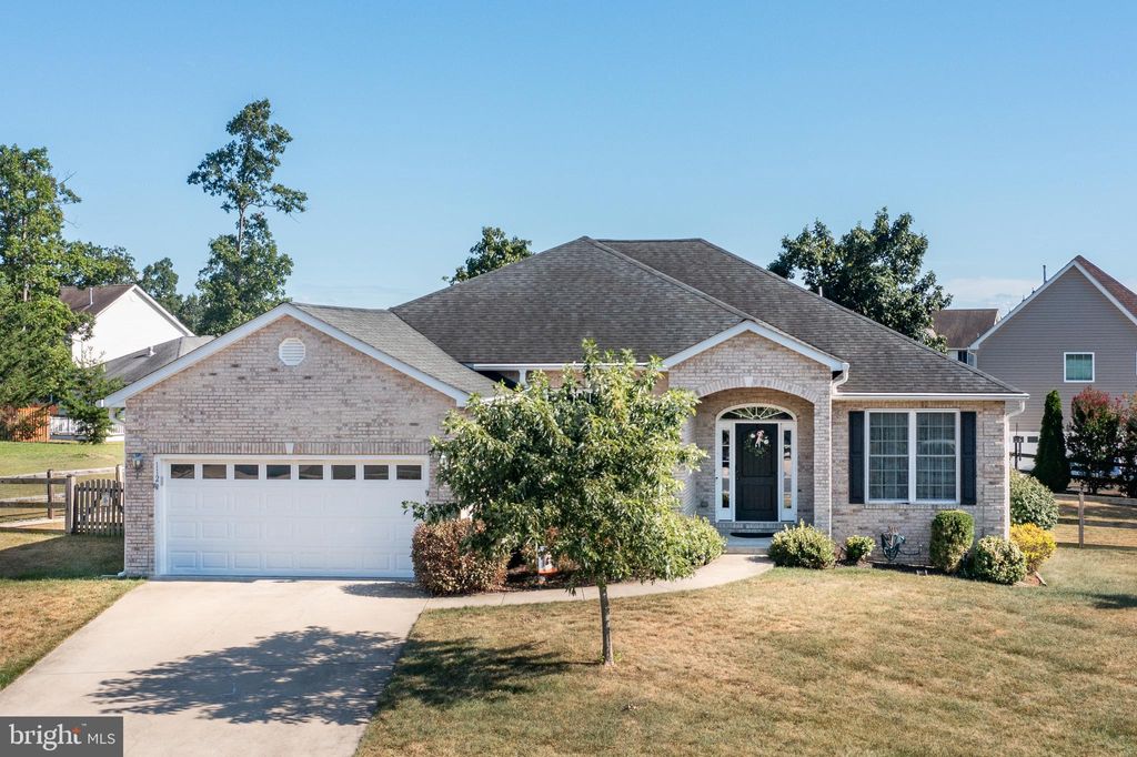 Photo of 112 Wales Court, WINCHESTER, VA 22602 (MLS # VAFV2041528)