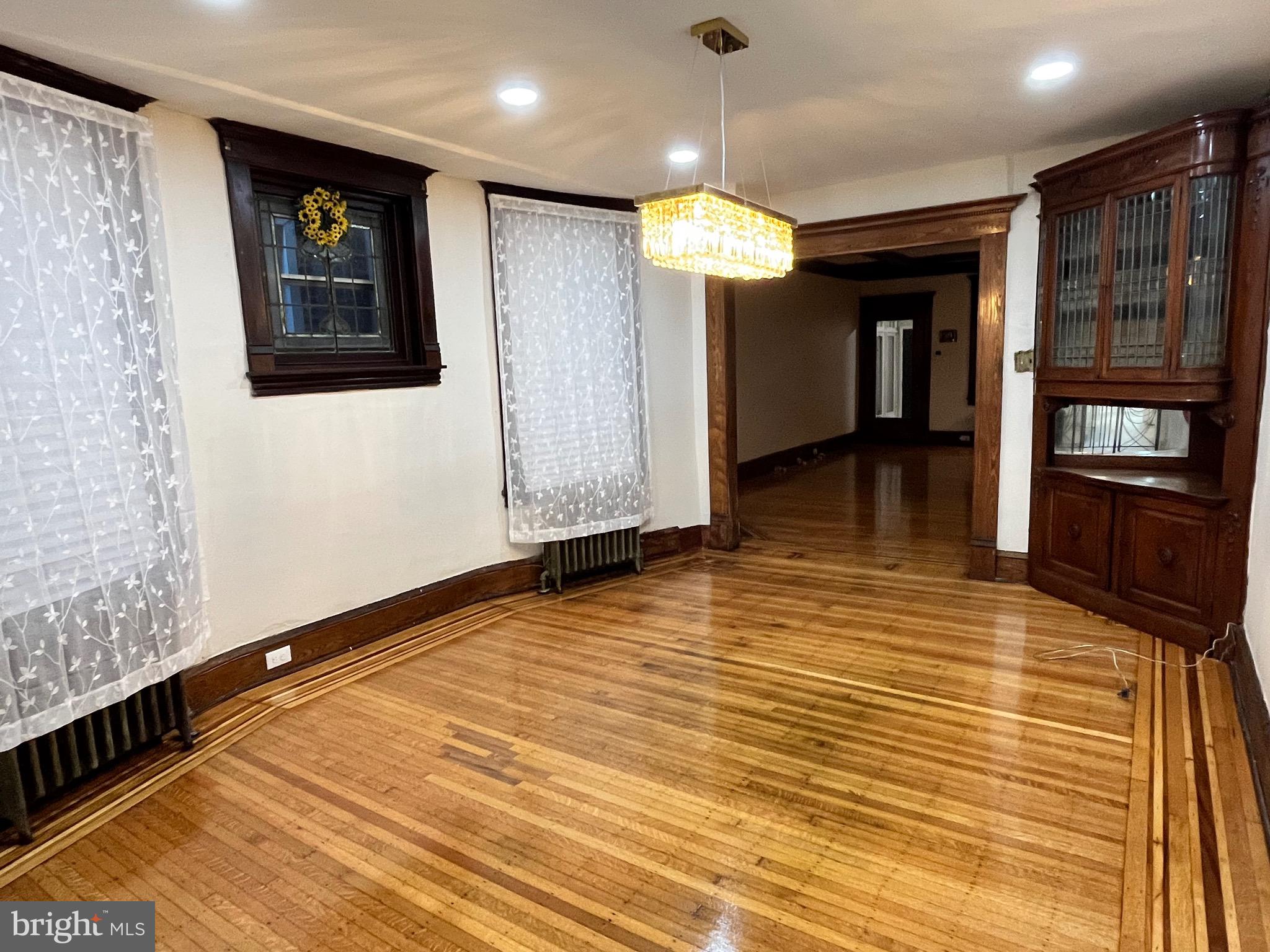 COBBS CREEK - Residential