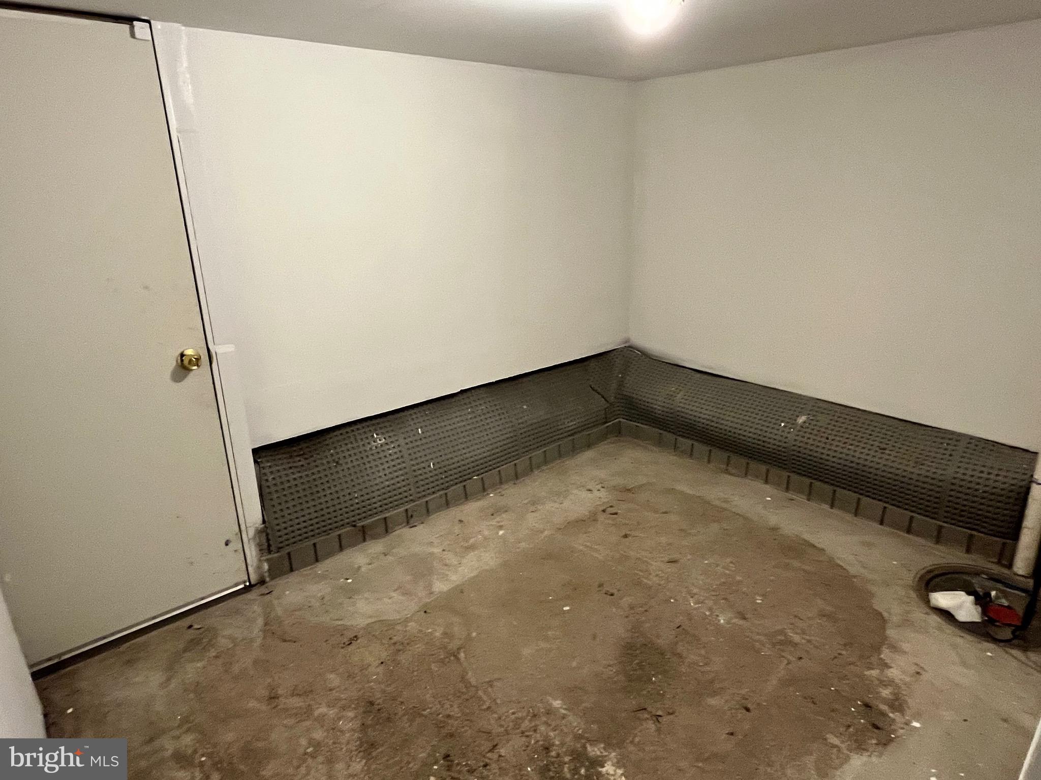 COBBS CREEK - Residential