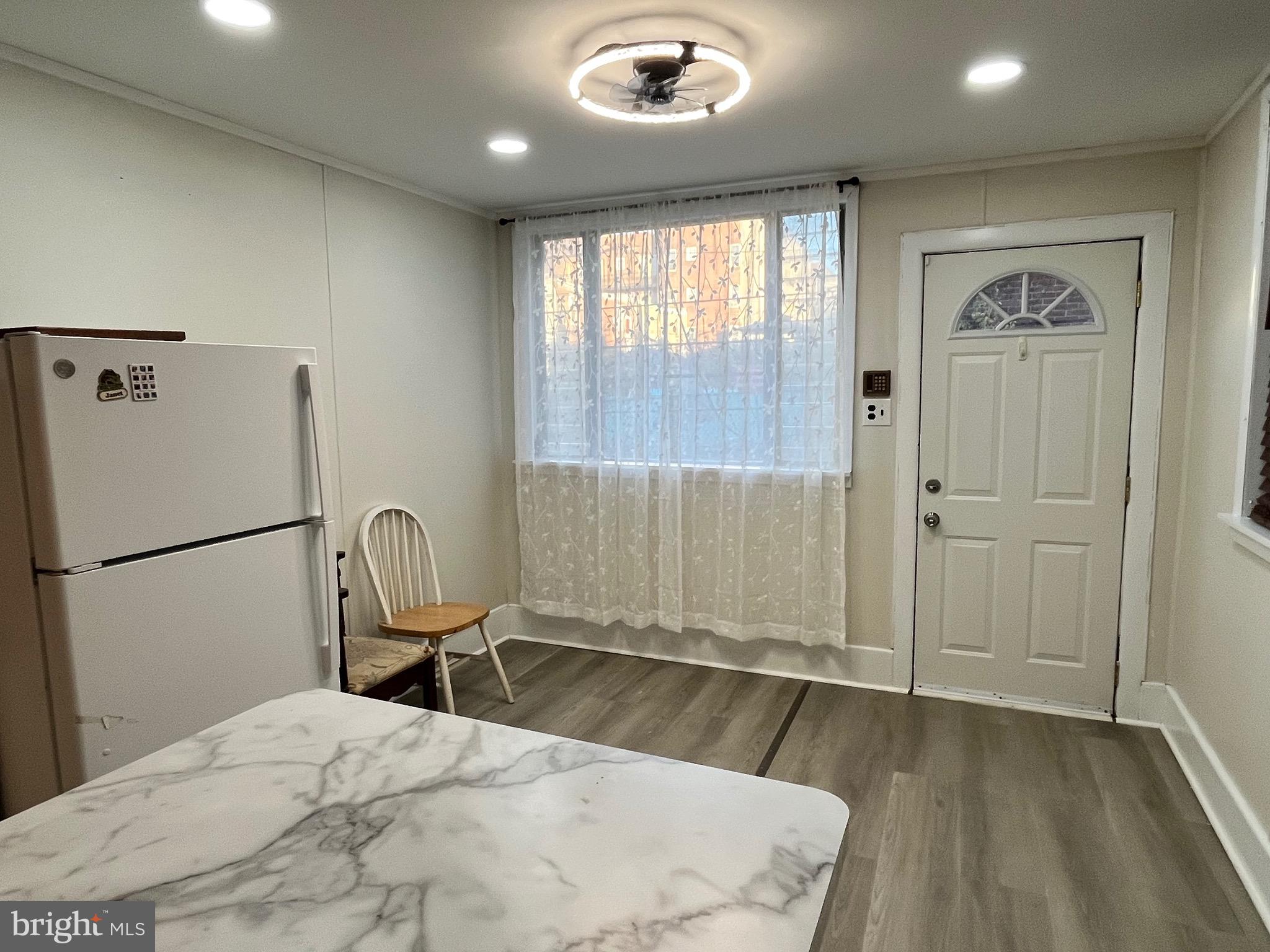 COBBS CREEK - Residential