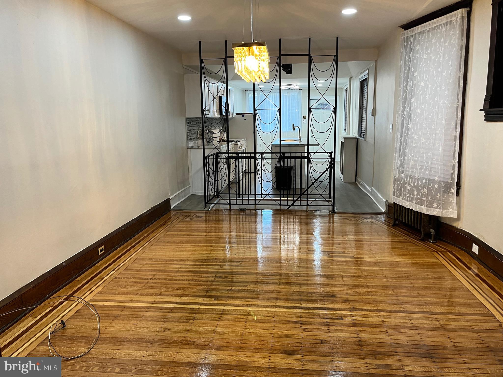 COBBS CREEK - Residential