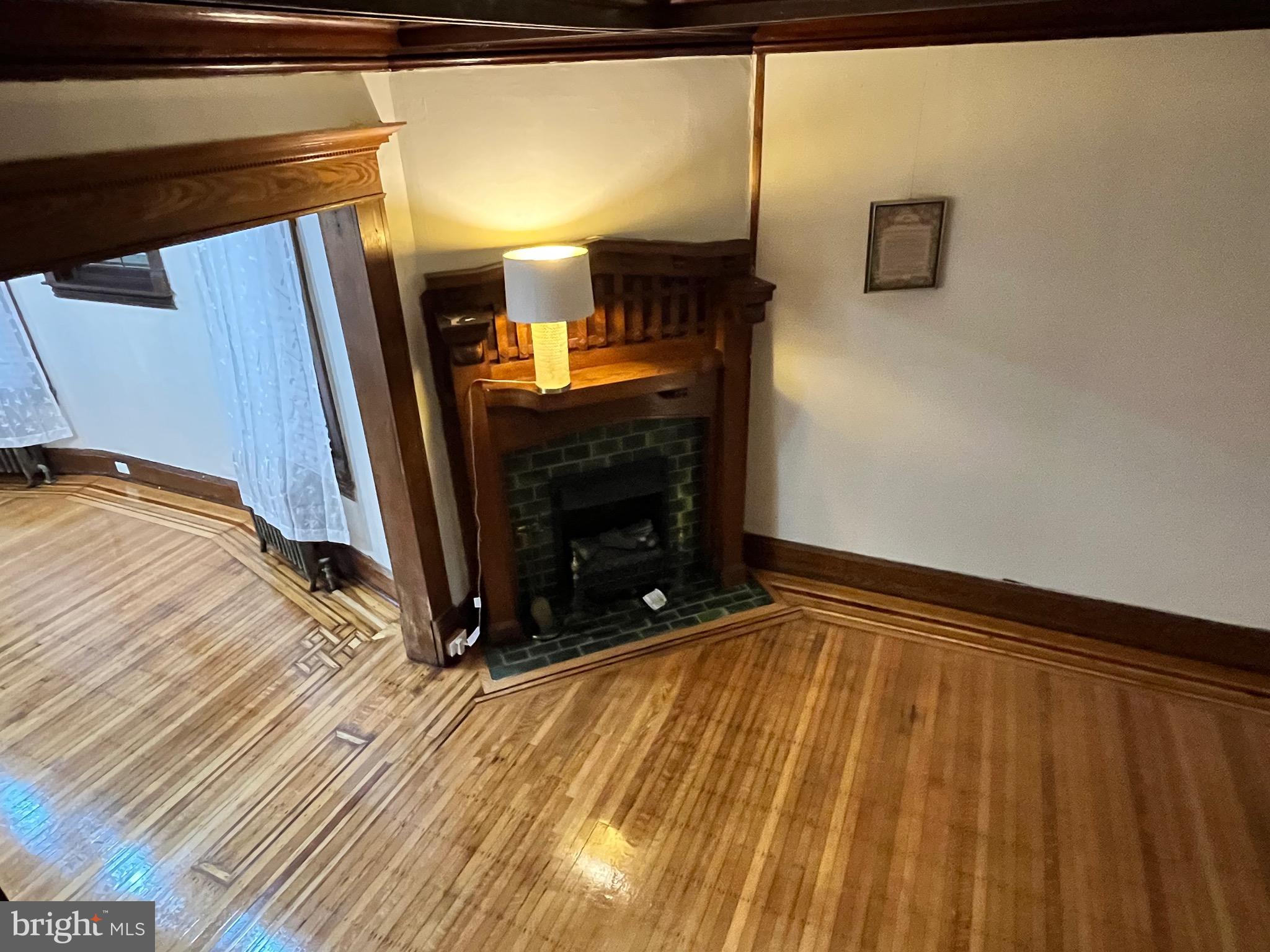 COBBS CREEK - Residential