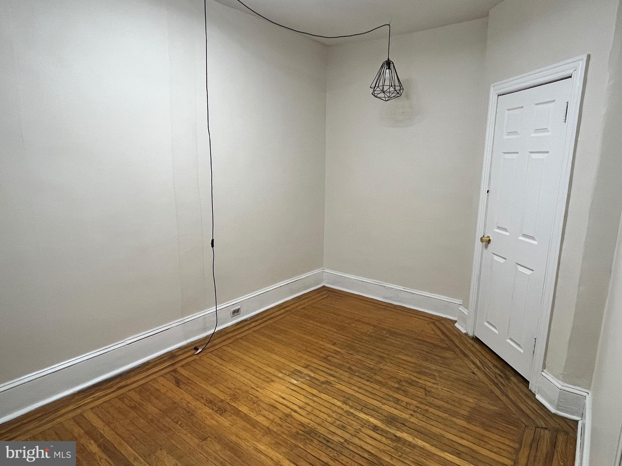 COBBS CREEK - Residential