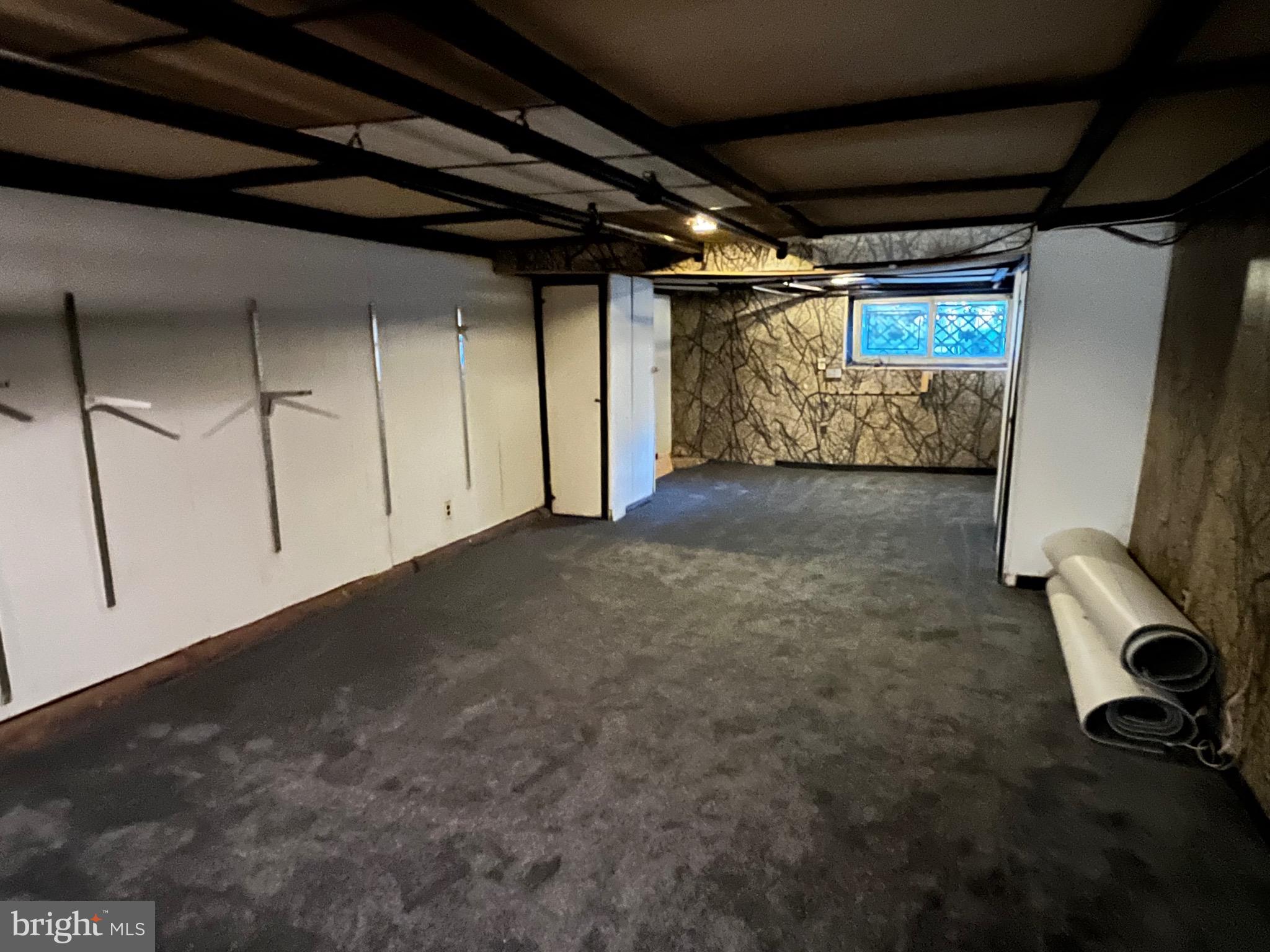 COBBS CREEK - Residential