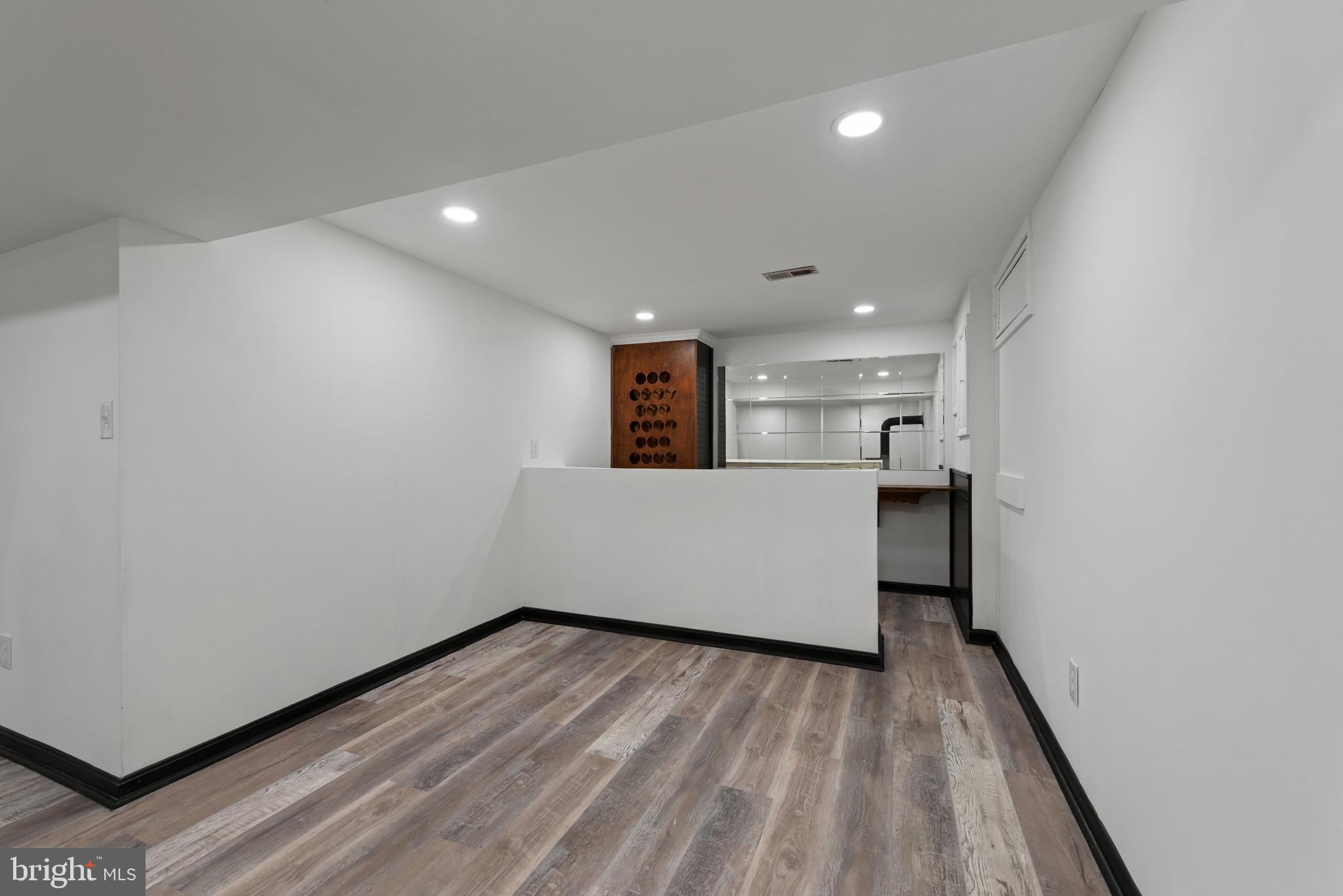 EDGEWOOD MEADOWS - Residential