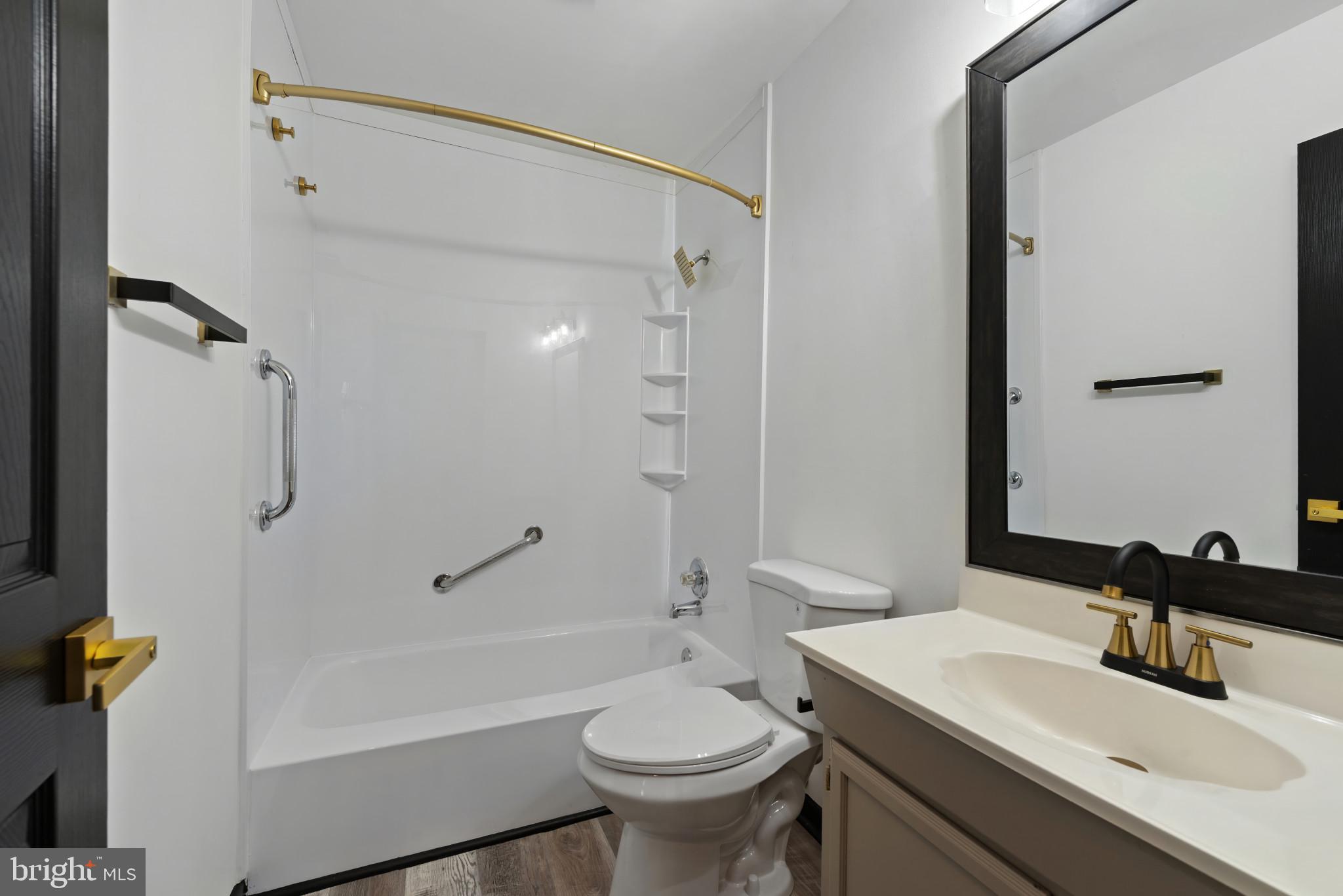 EDGEWOOD MEADOWS - Residential