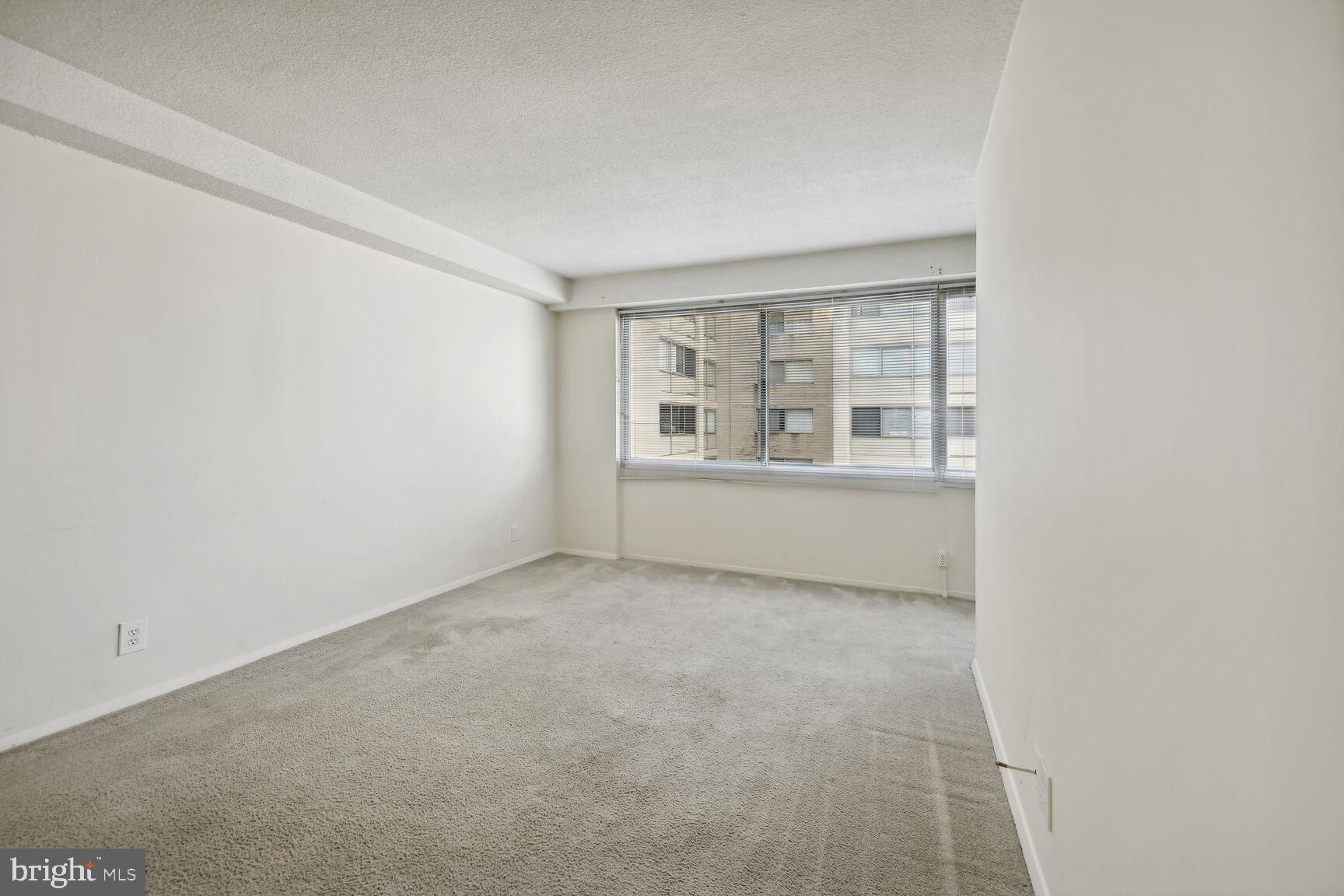 FRIENDSHIP HEIGHTS - Residential Lease