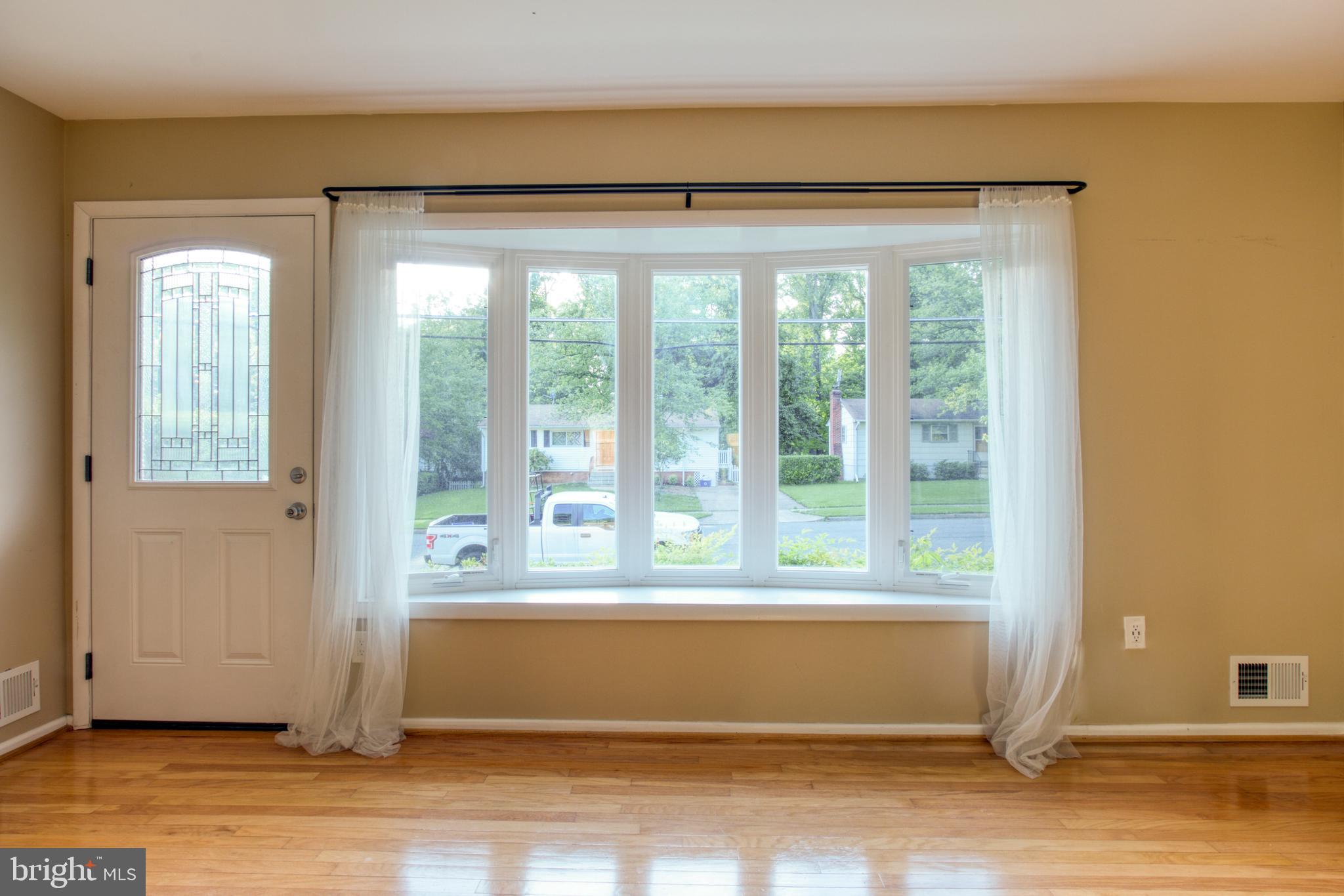 VIENNA WOODS - Residential Lease