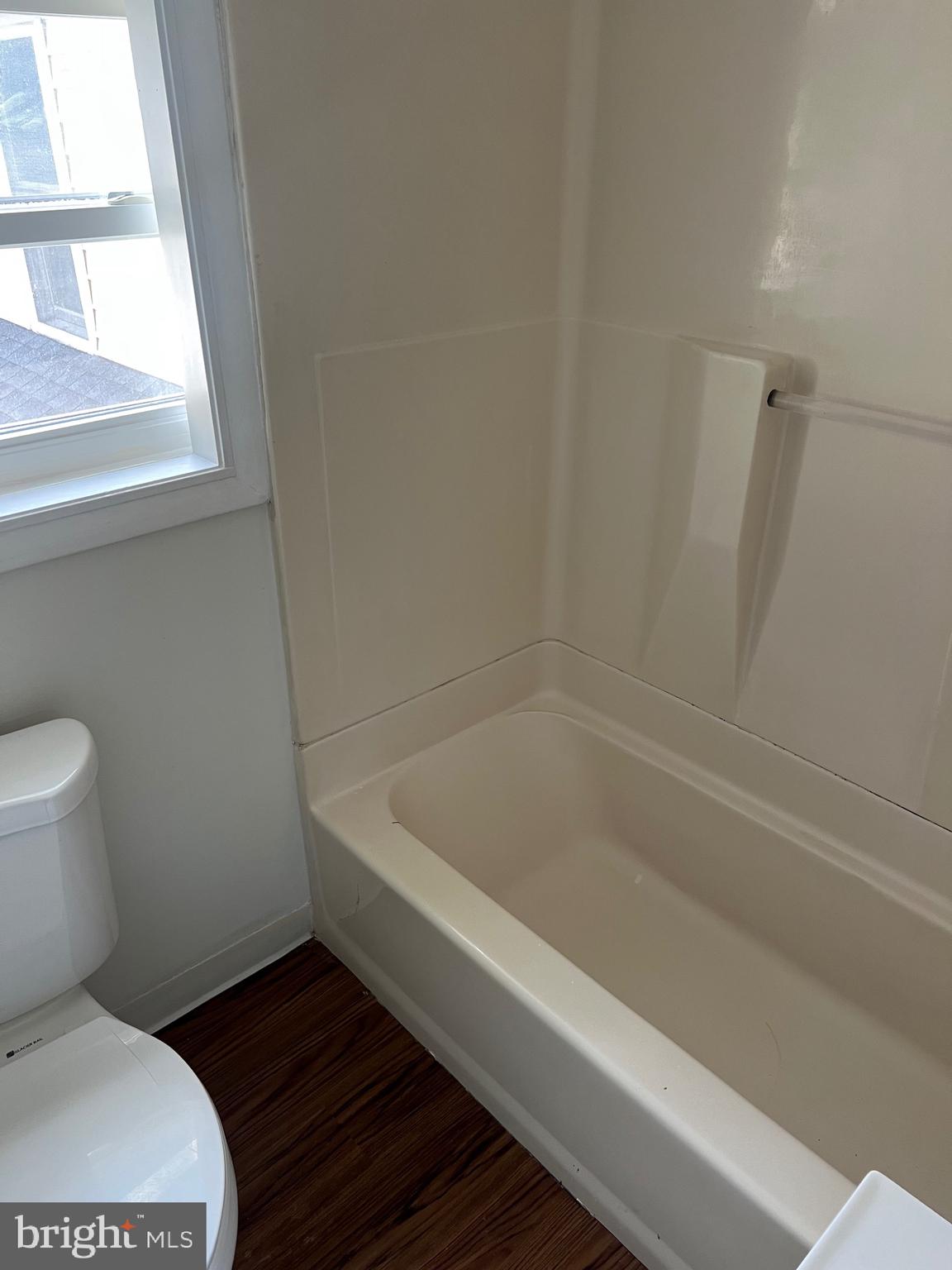 ELKTON - Residential Lease