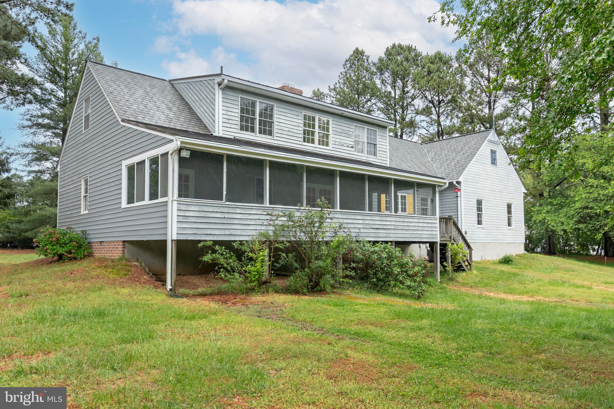 EARLES BRANCH - Residential