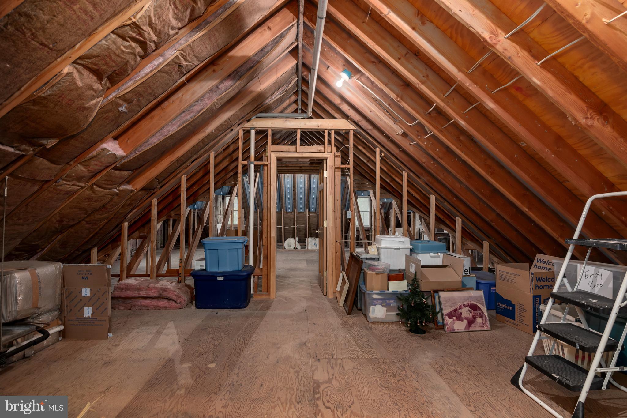 EARLES BRANCH - Residential