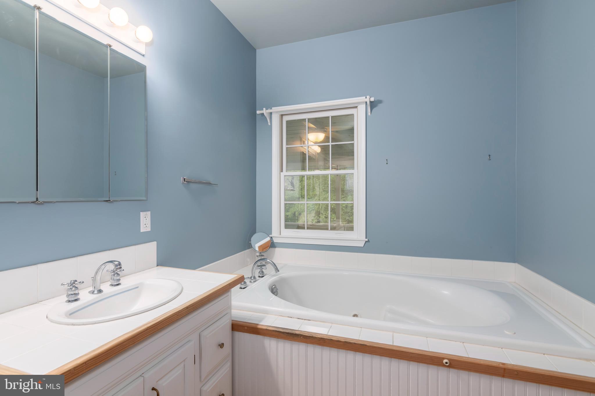 EARLES BRANCH - Residential