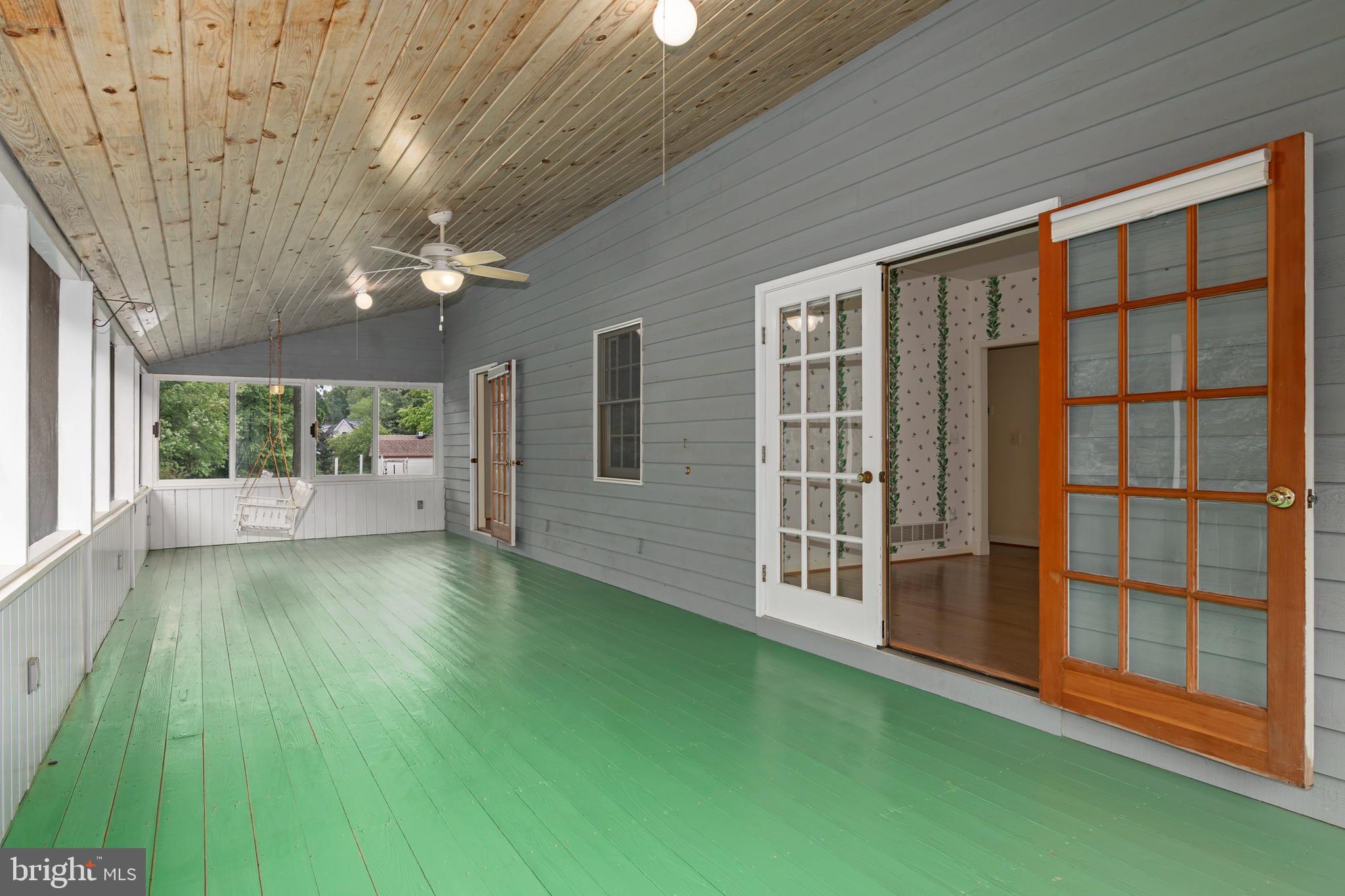 EARLES BRANCH - Residential