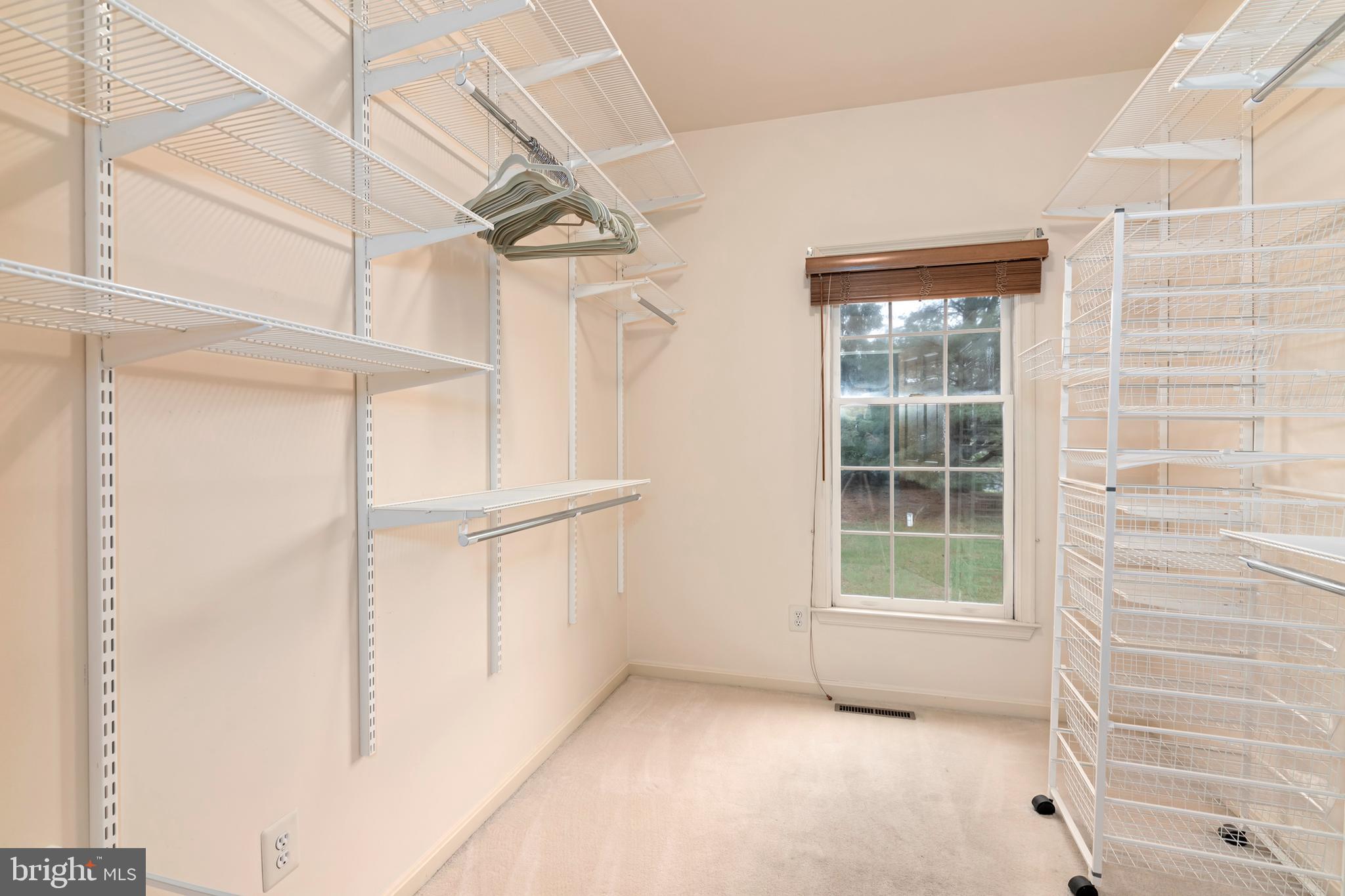 EARLES BRANCH - Residential