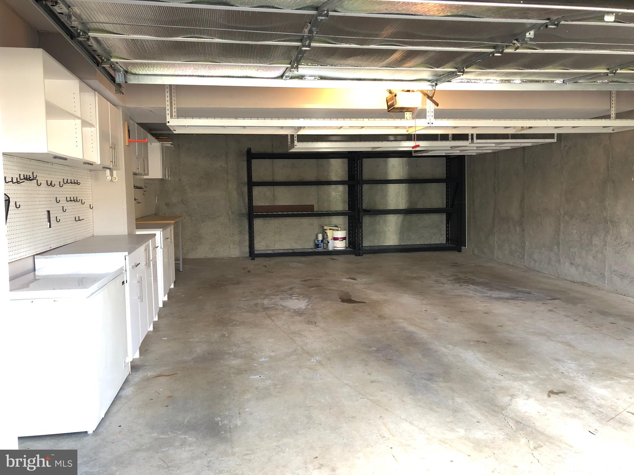 RIDGE FOREST GLEN - Residential Lease