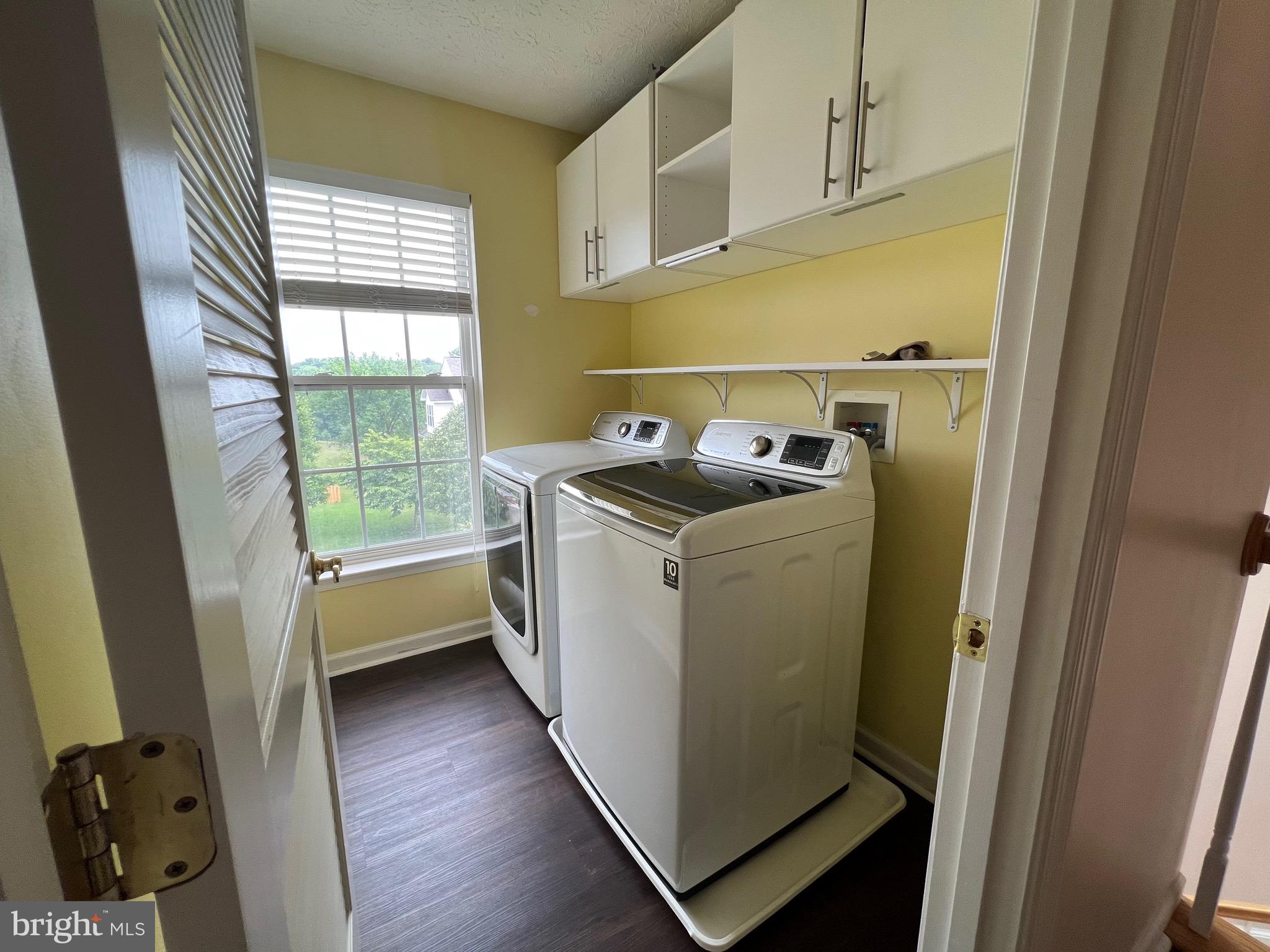 RIDGE FOREST GLEN - Residential Lease