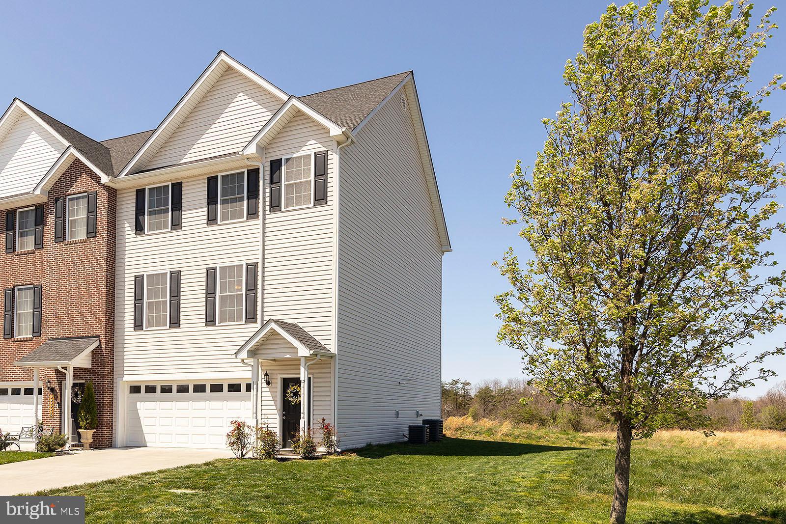 SOVEREIGN VILLAGE - Residential