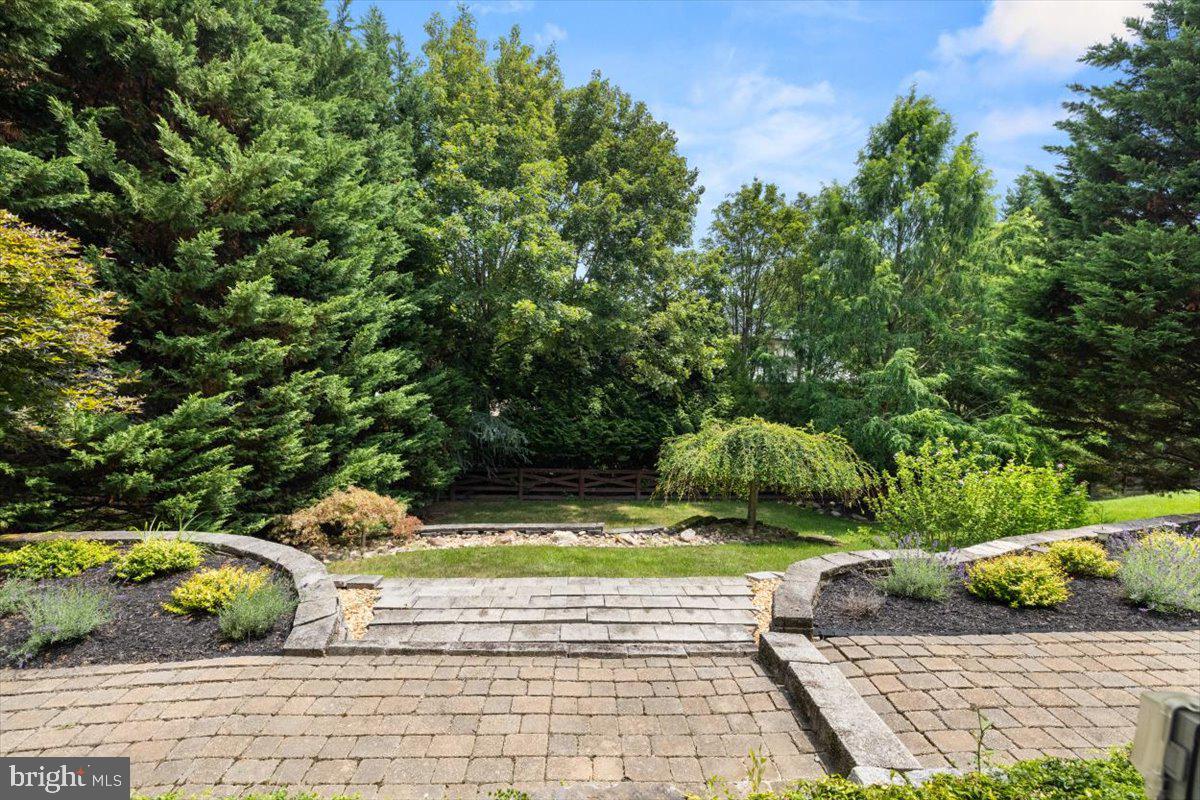 MORLYN HILLS - Residential