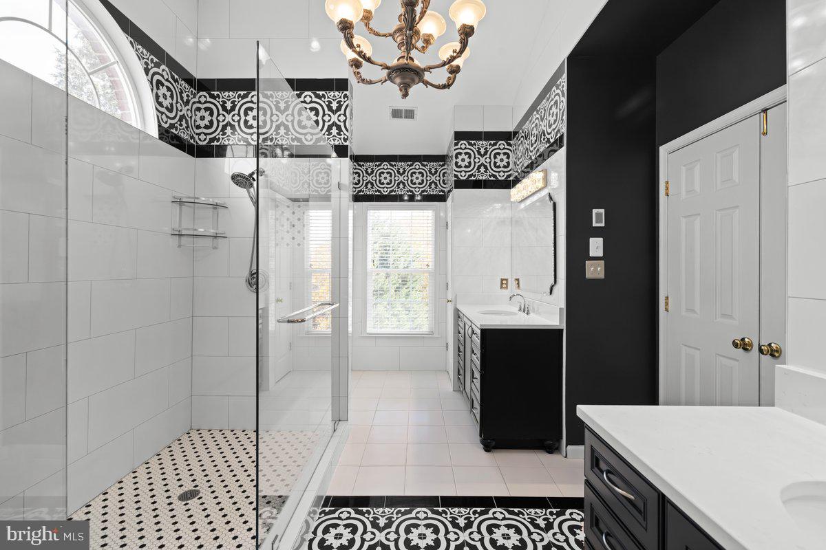 MORLYN HILLS - Residential