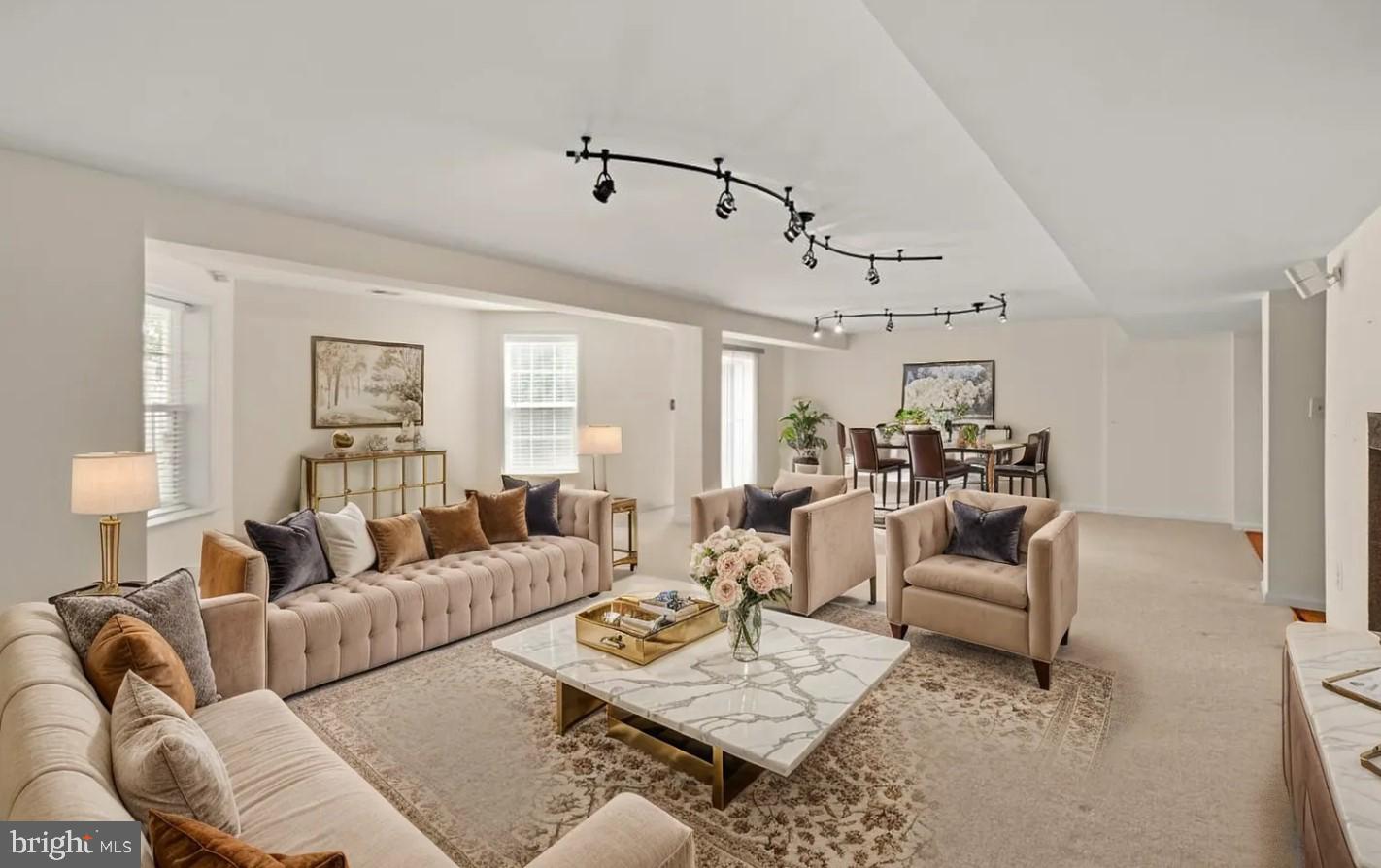 MORLYN HILLS - Residential