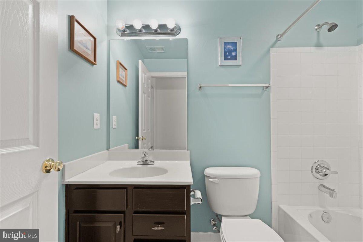 MORLYN HILLS - Residential