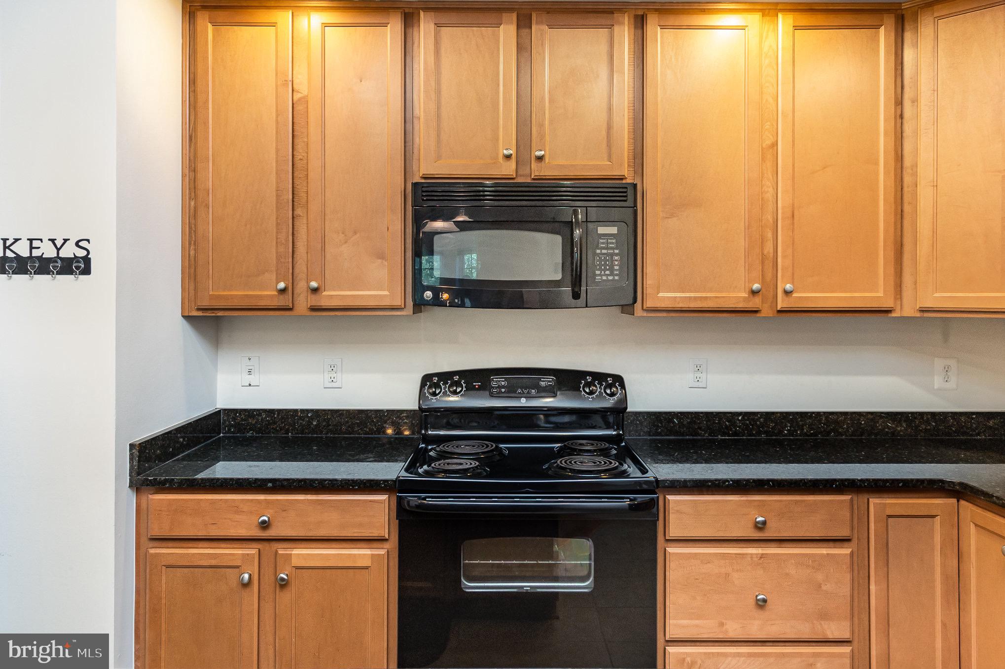 2509 EASTBOURNE DRIVE