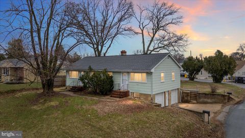 8229 FORT SMALLWOOD ROAD BALTIMORE MD 21226