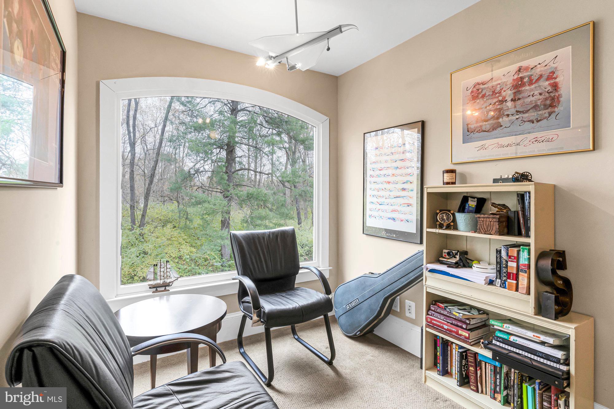 HUNTER MILL ESTATES - Residential