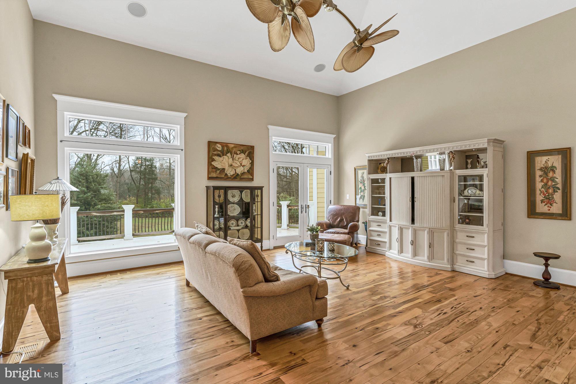 HUNTER MILL ESTATES - Residential