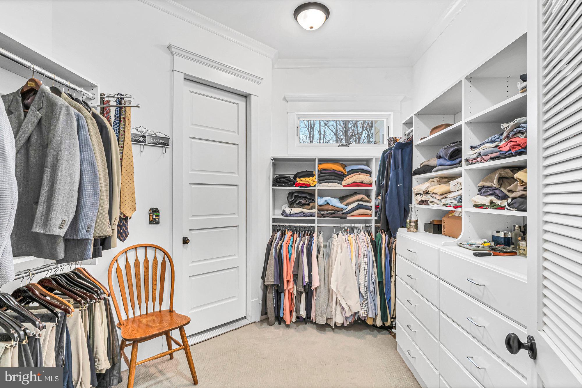 HUNTER MILL ESTATES - Residential