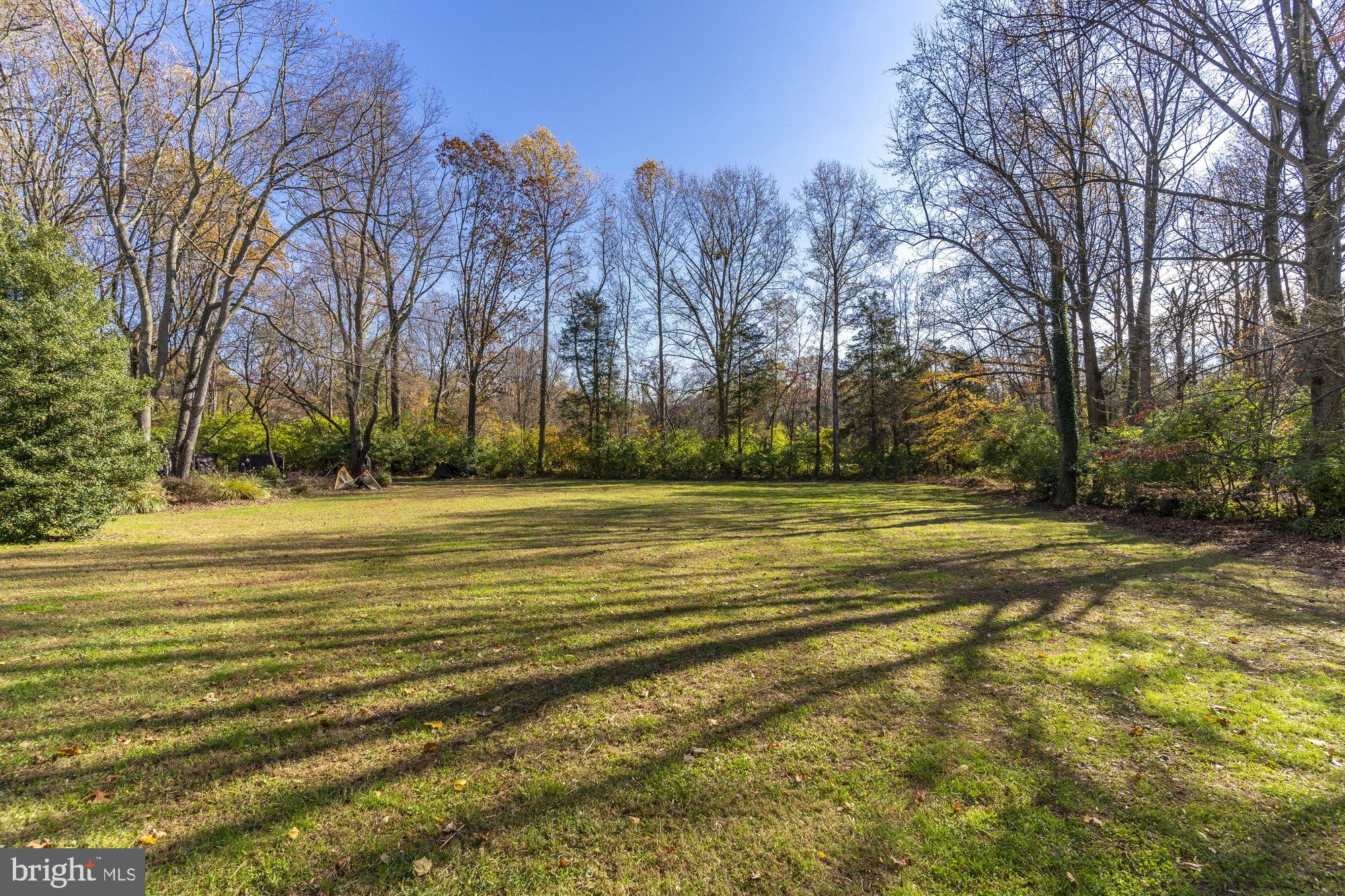 HUNTER MILL ESTATES - Residential