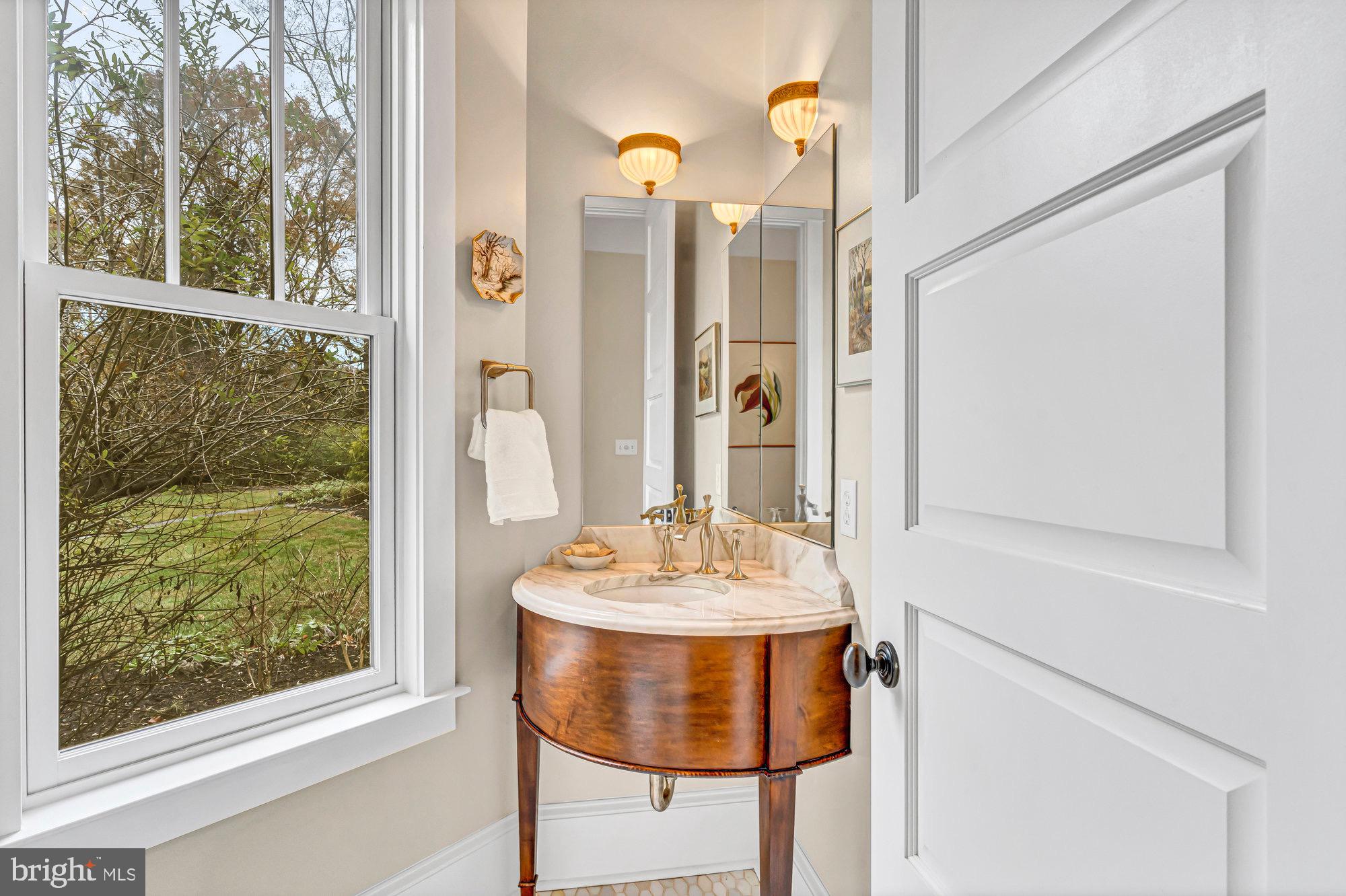 HUNTER MILL ESTATES - Residential