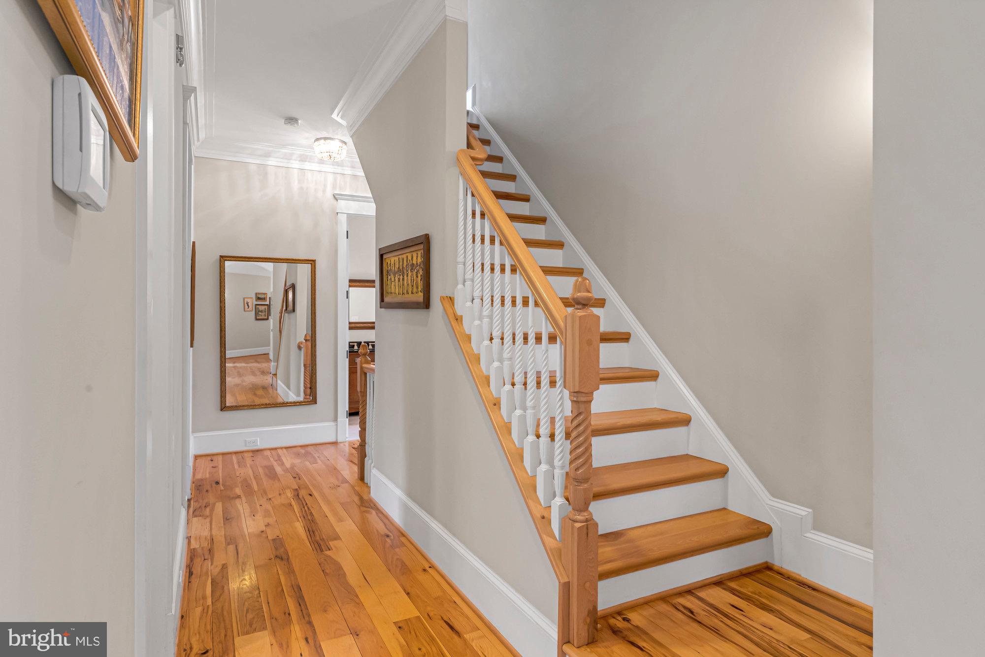 HUNTER MILL ESTATES - Residential