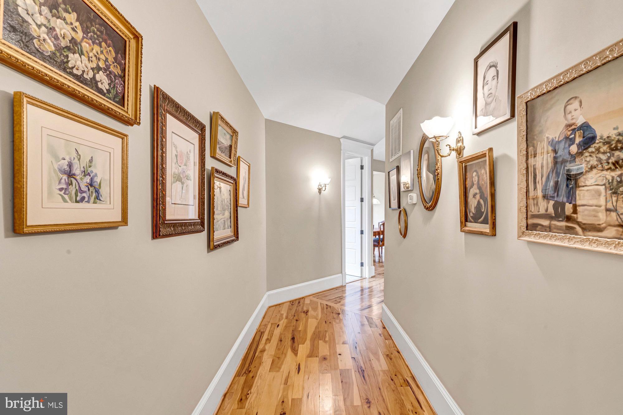 HUNTER MILL ESTATES - Residential