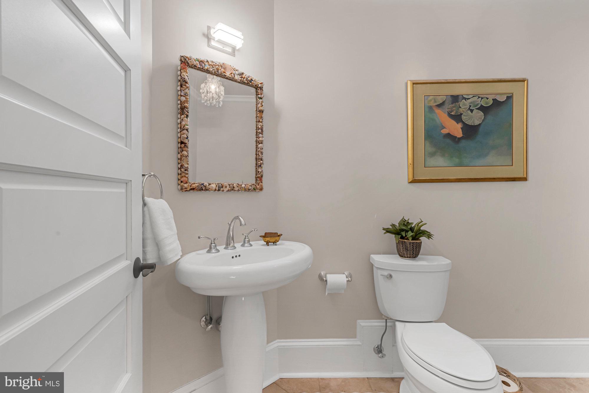 HUNTER MILL ESTATES - Residential