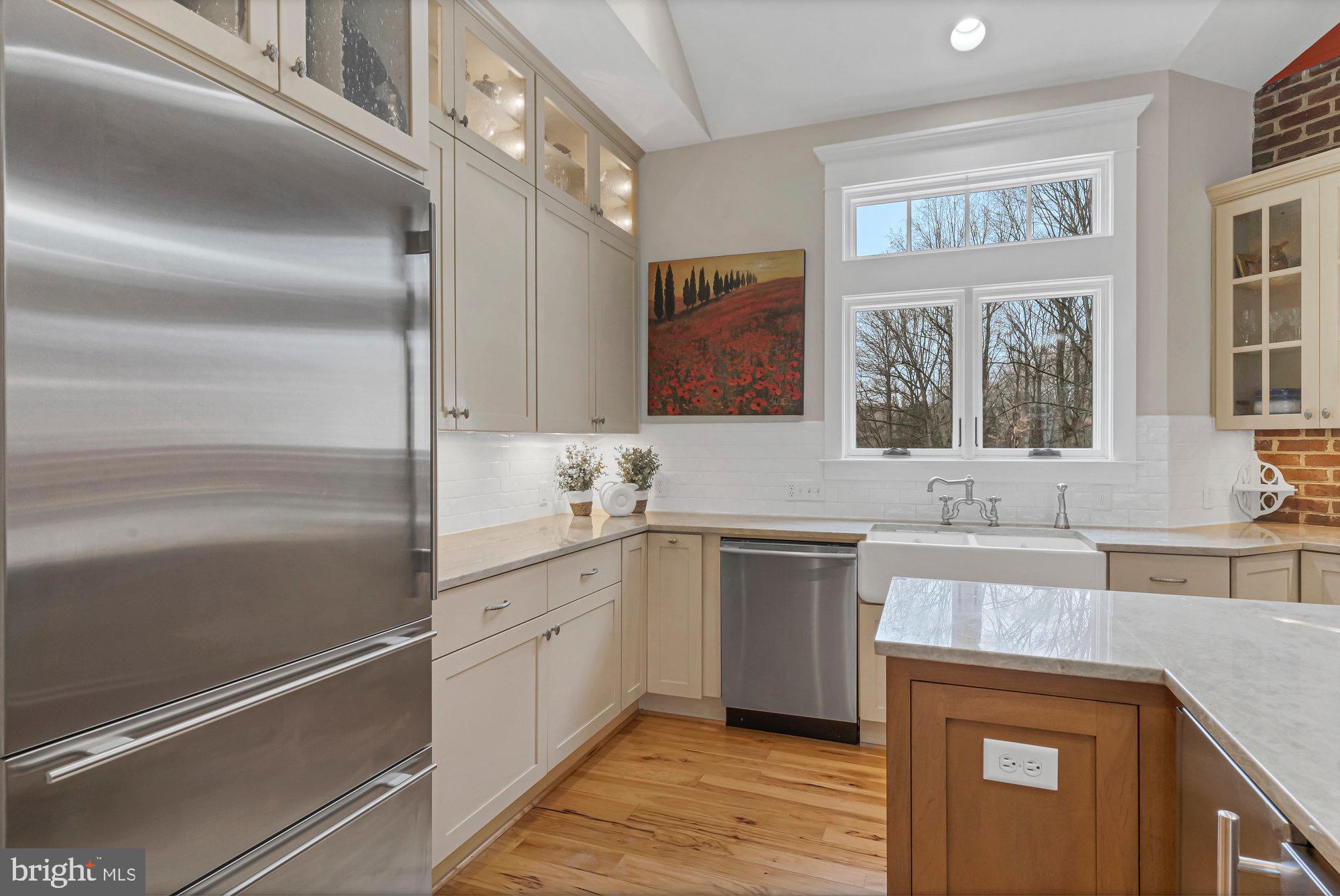 HUNTER MILL ESTATES - Residential