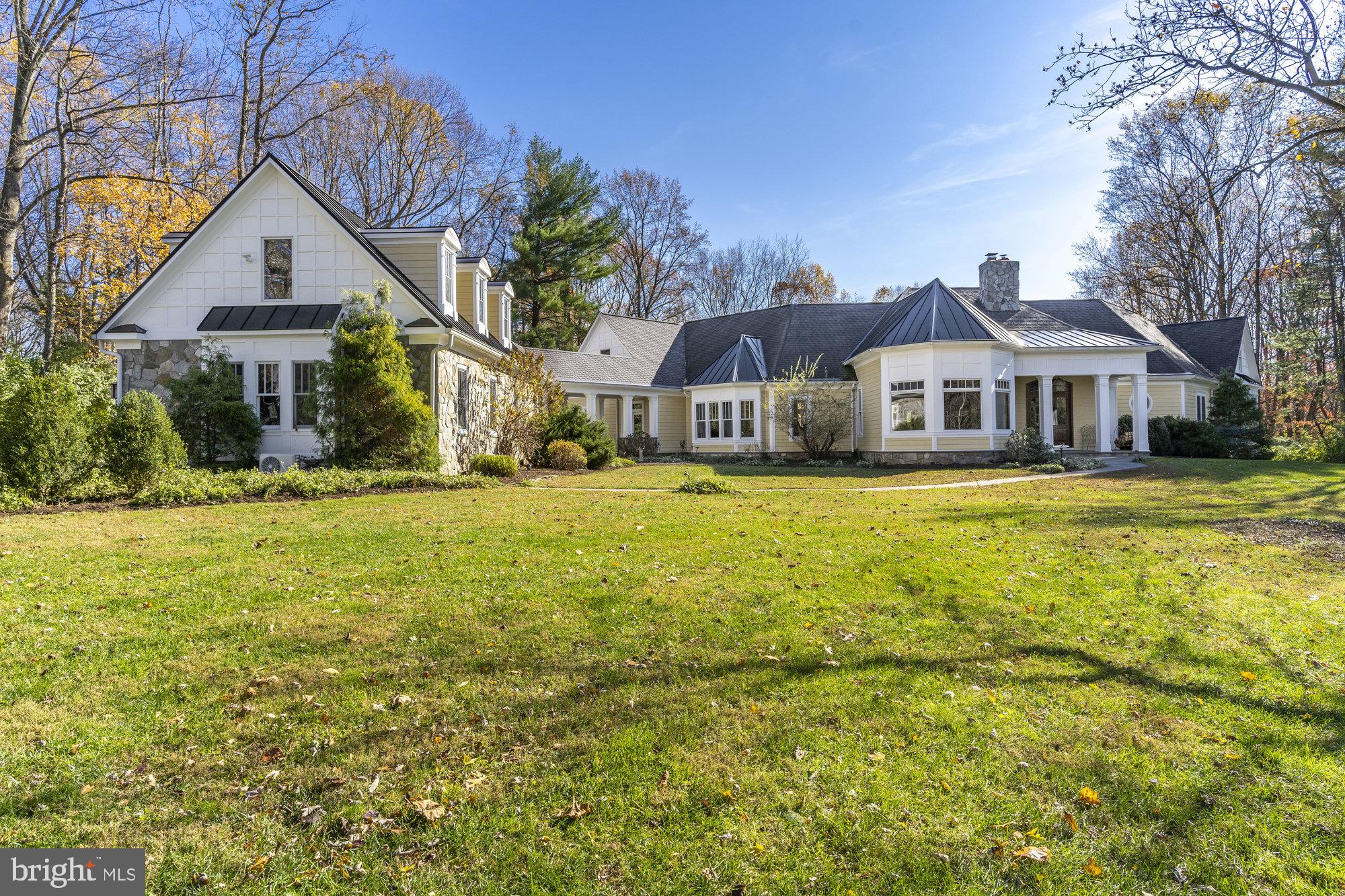 HUNTER MILL ESTATES - Residential