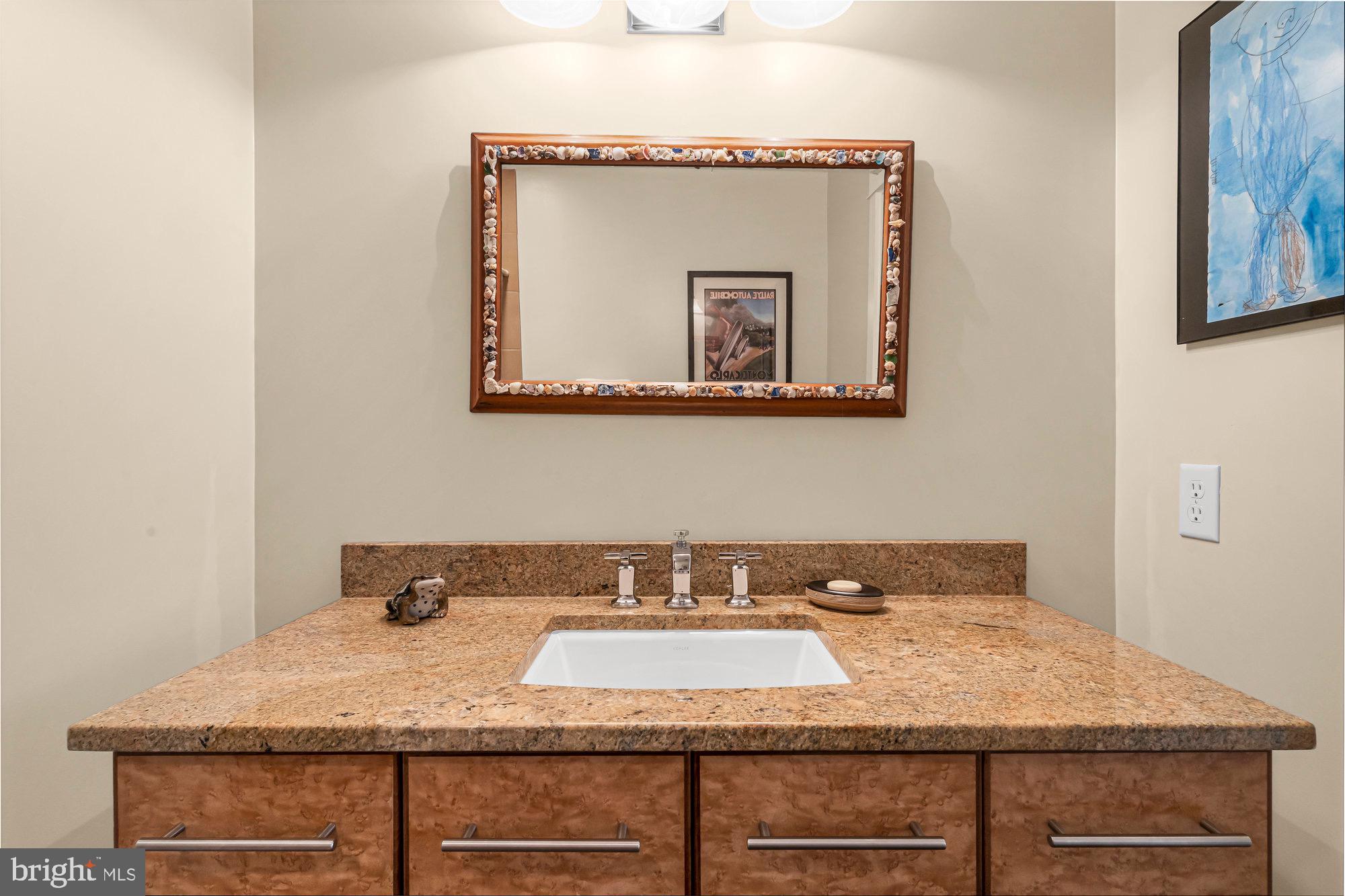 HUNTER MILL ESTATES - Residential