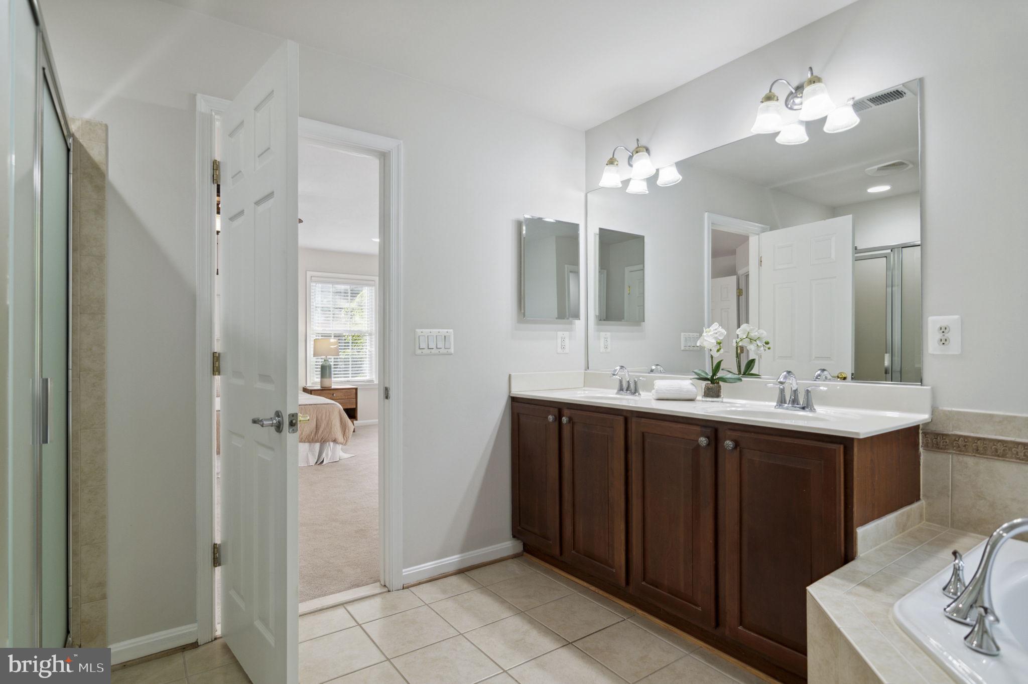 SPRIGGS RUN ESTATES - Residential