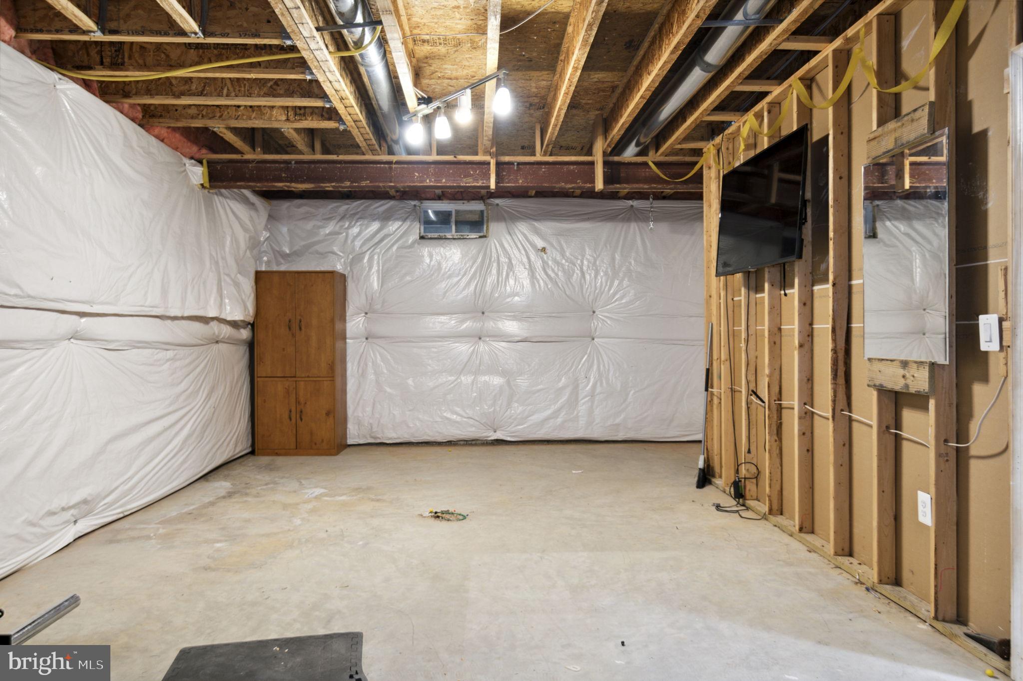 SPRIGGS RUN ESTATES - Residential